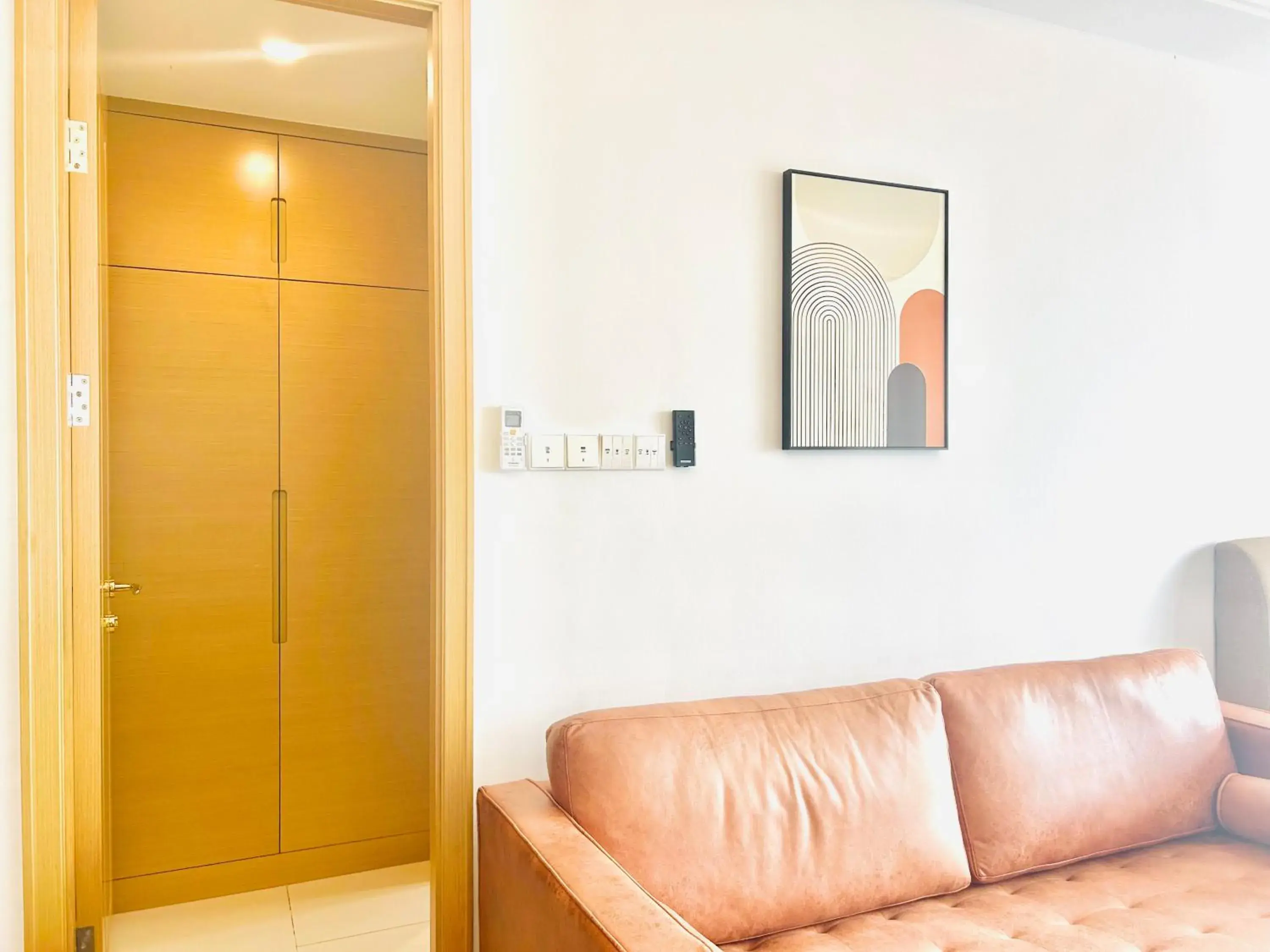 Three-Bedroom Apartment with Harbor View in R&F Princess Cove Superior Homestay Nearby CIQ By Han Lin Sojourn Three-Bedroom Apartment with Harbor View in R&F Princess Cove Superior Homestay Nearby CIQ By Han Lin Sojourn