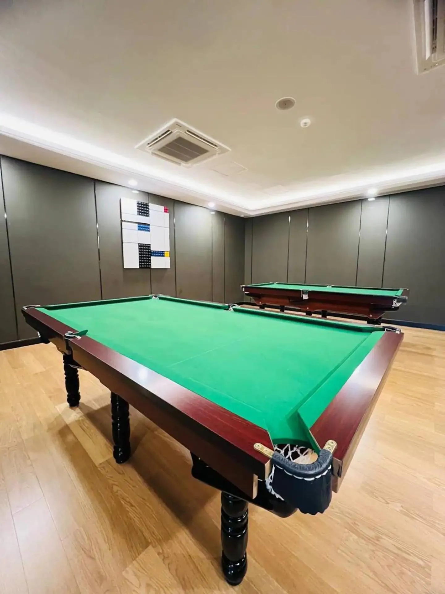 Billiard in R&F Princess Cove Superior Homestay Nearby CIQ By Han Lin Sojourn