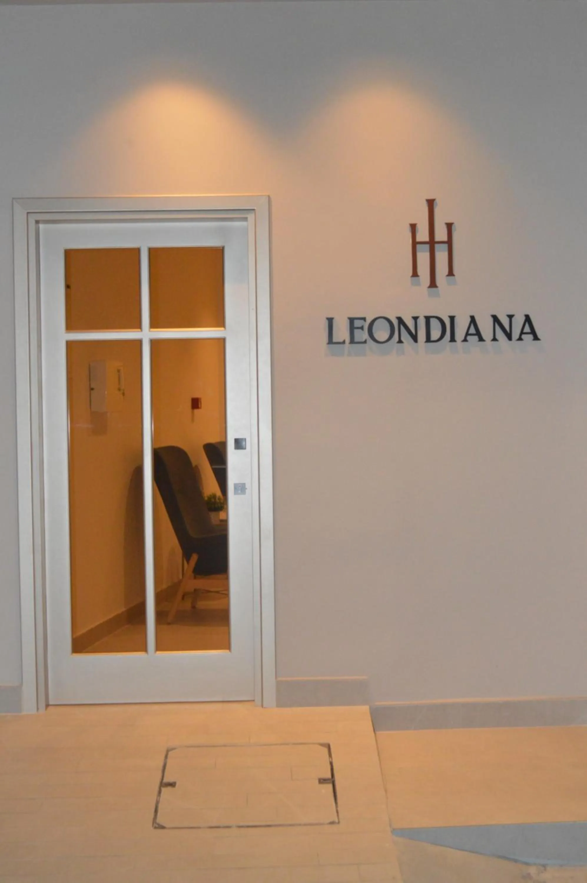 LEONDIANA Boutique Hotel