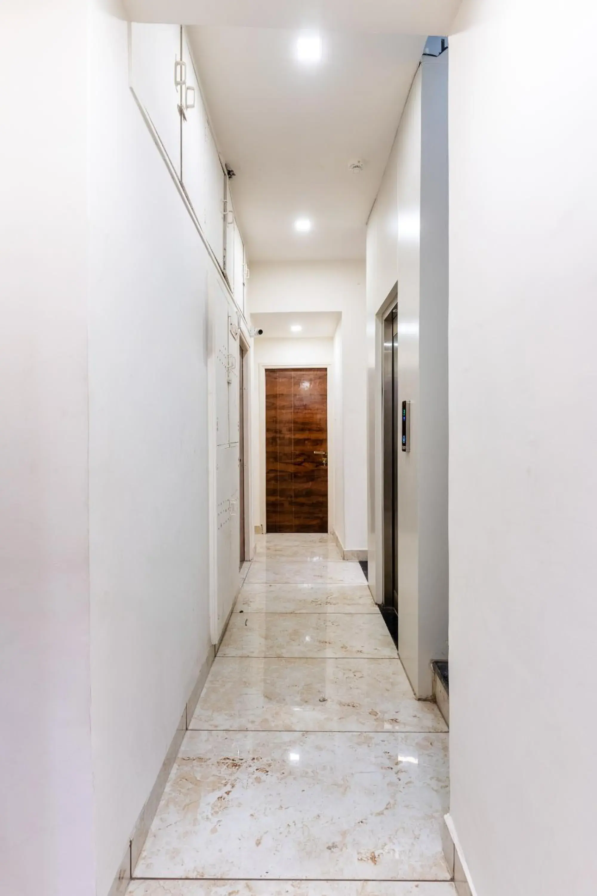 Lobby or reception in Hotel Noble Inn, Ahmedabad Lobby or reception in Hotel Noble Inn, Ahmedabad