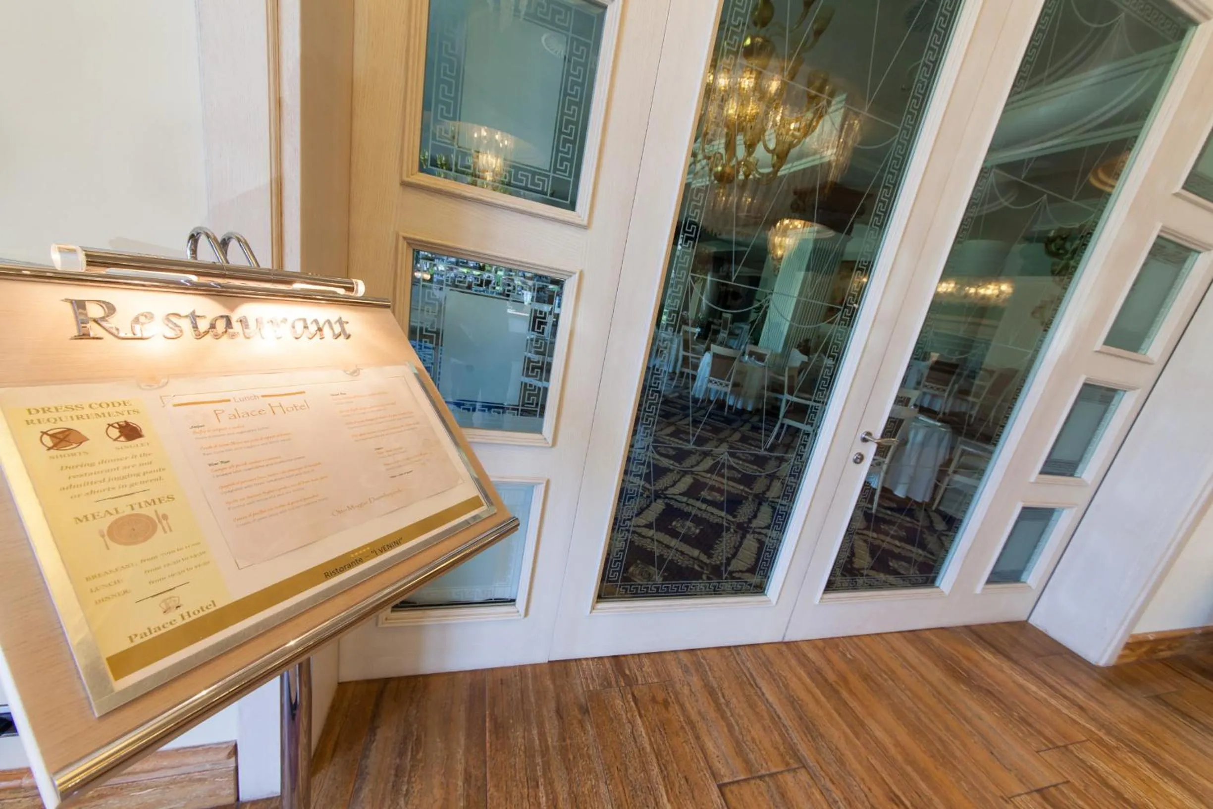 Lounge or bar in Palace Hotel