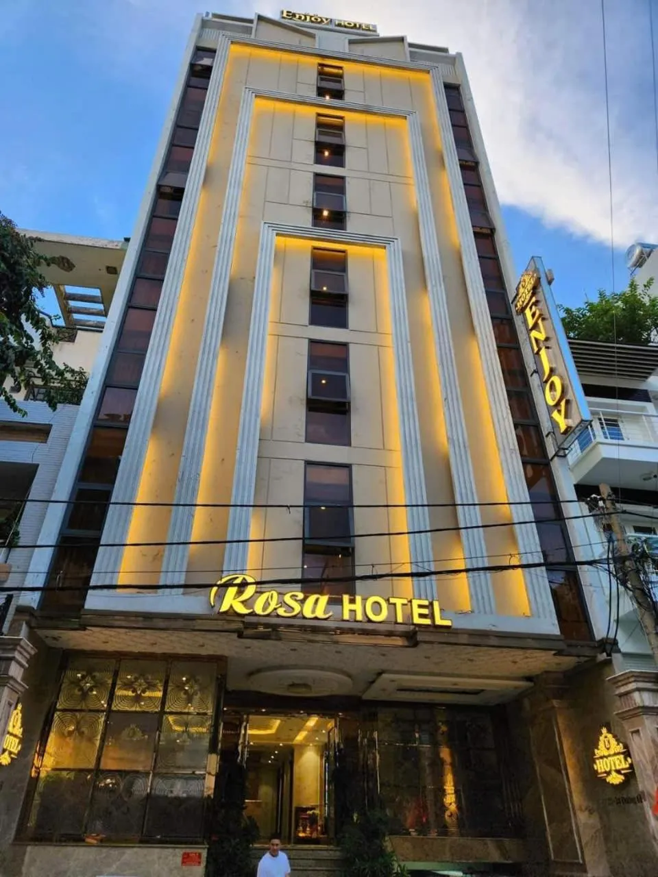 ROSA HOTEl