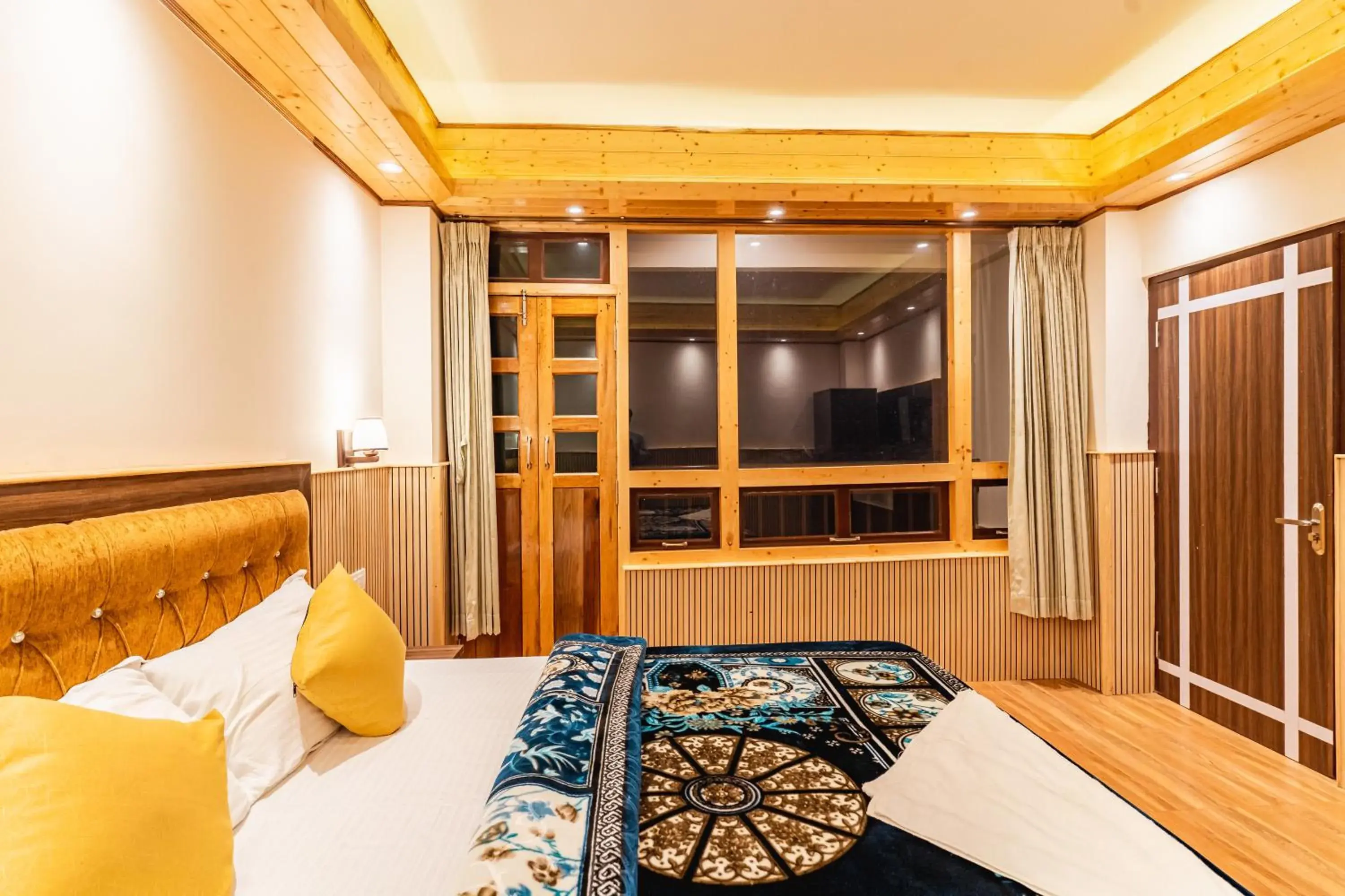 Bedroom in The Golden Retreat Hotel in Pelling Bedroom in The Golden Retreat Hotel in Pelling