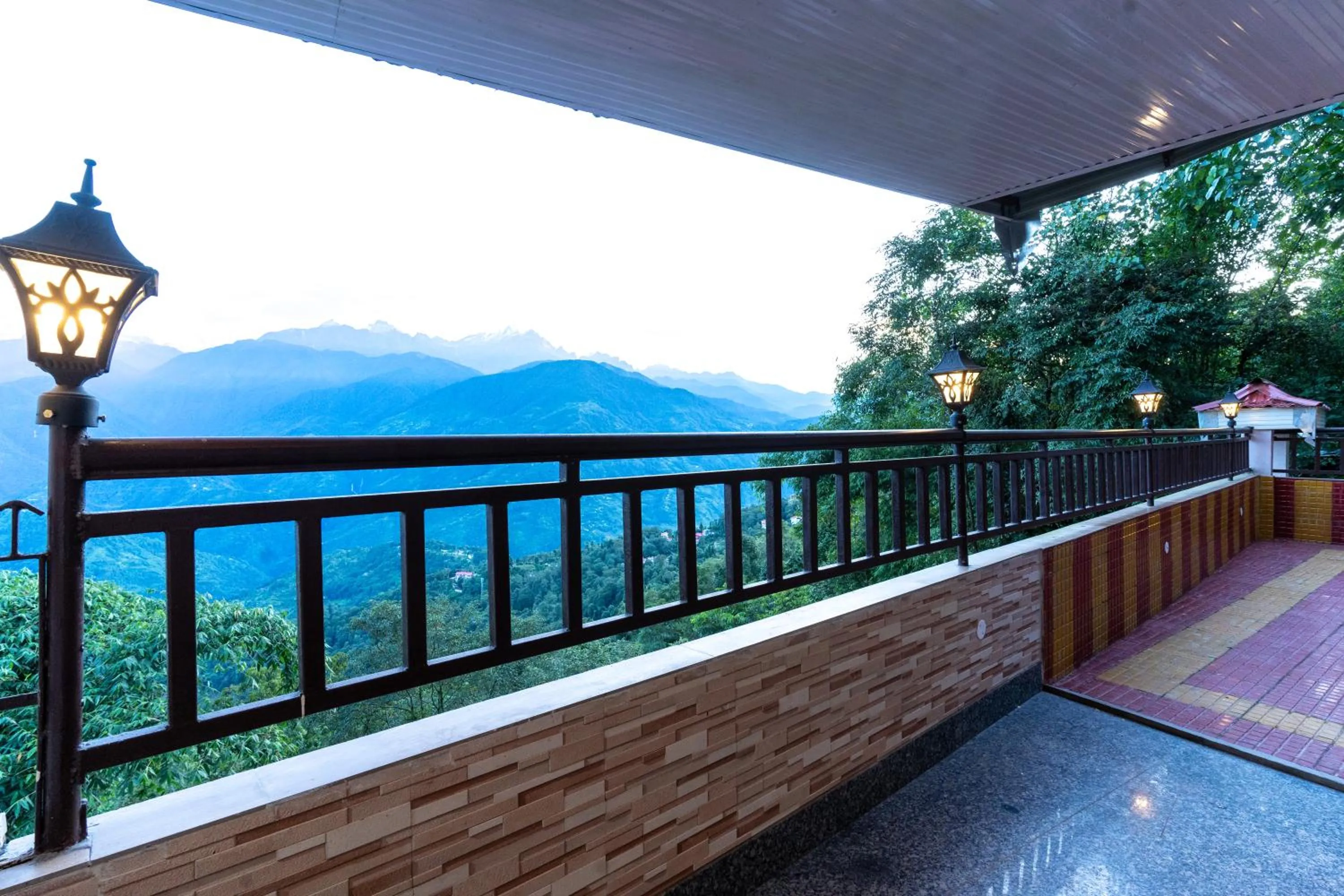 Balcony/Terrace in The Golden Retreat Hotel in Pelling