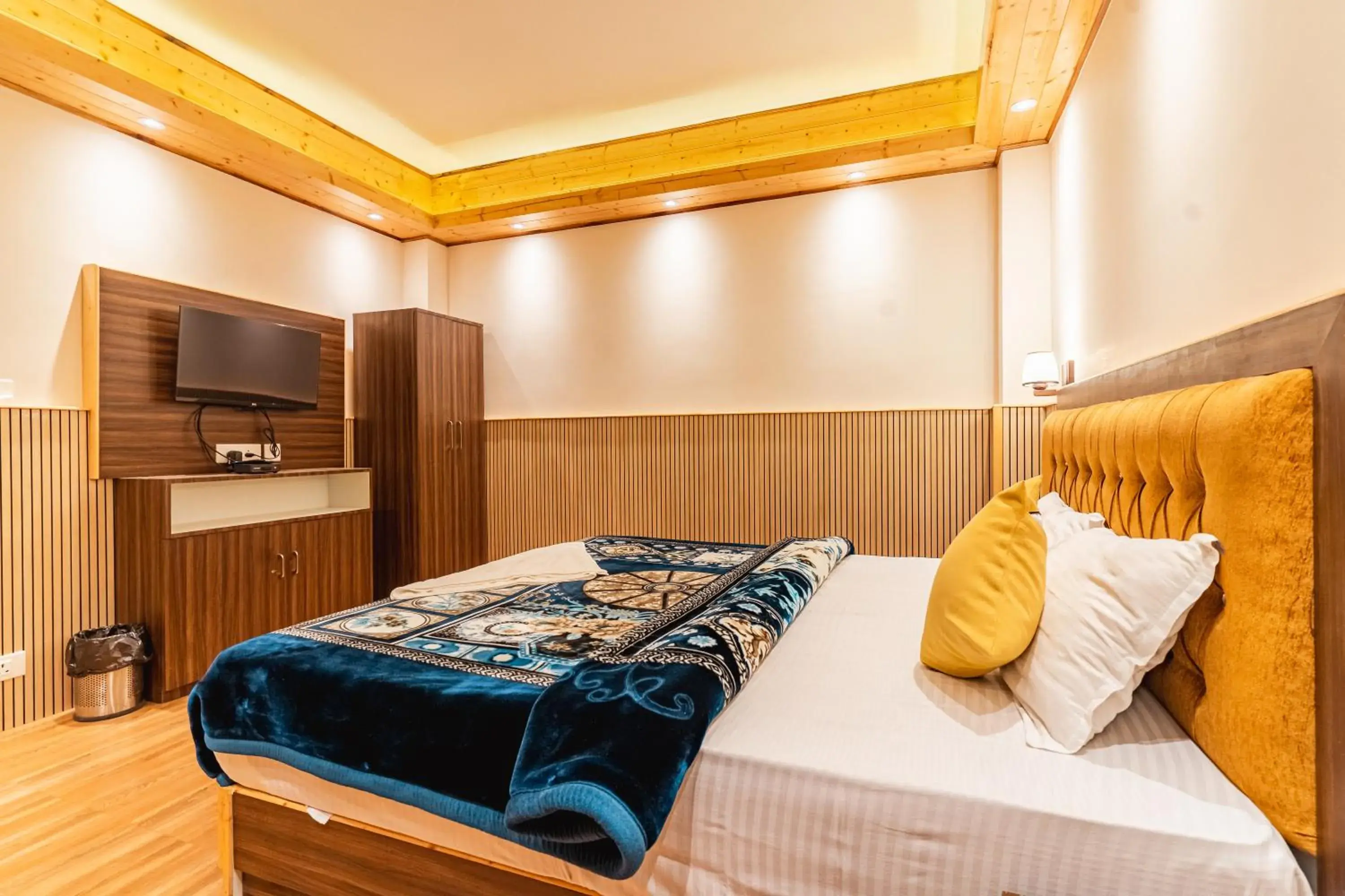 Bed in The Golden Retreat Hotel in Pelling Bed in The Golden Retreat Hotel in Pelling