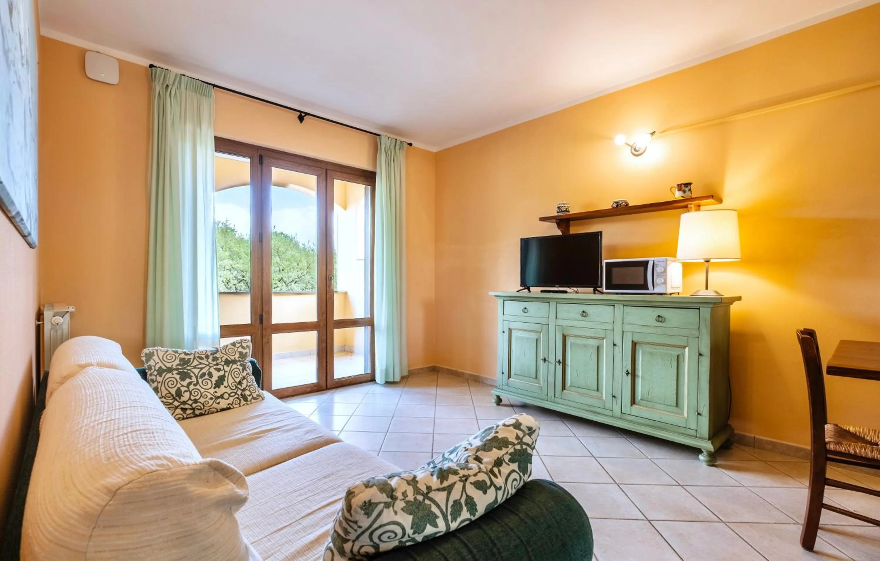 Living room in Residence with swimming-pool and thermal pools in Sorano