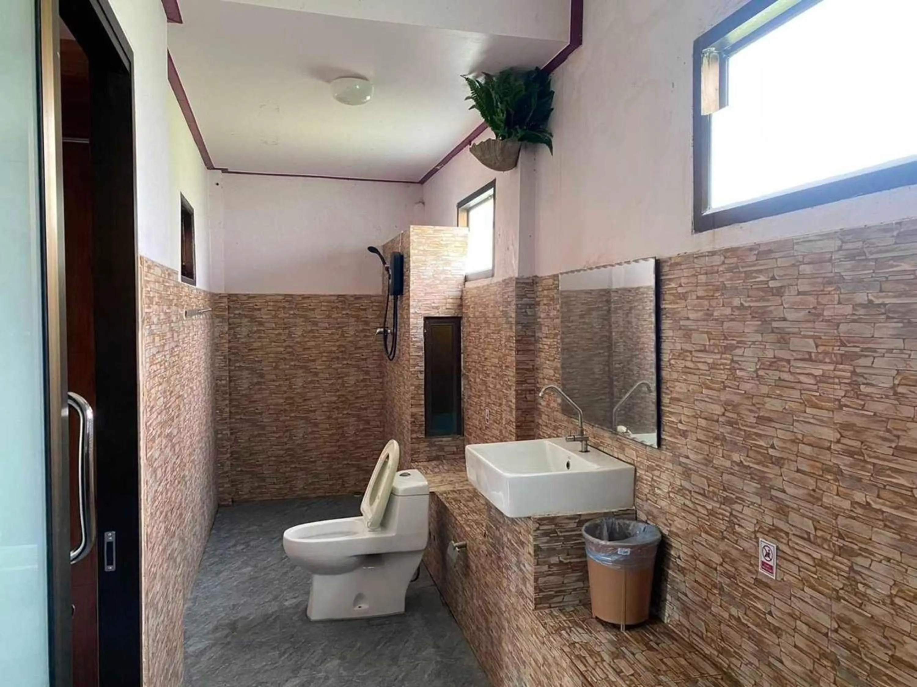 Bathroom in OYO 75524 SK Resort