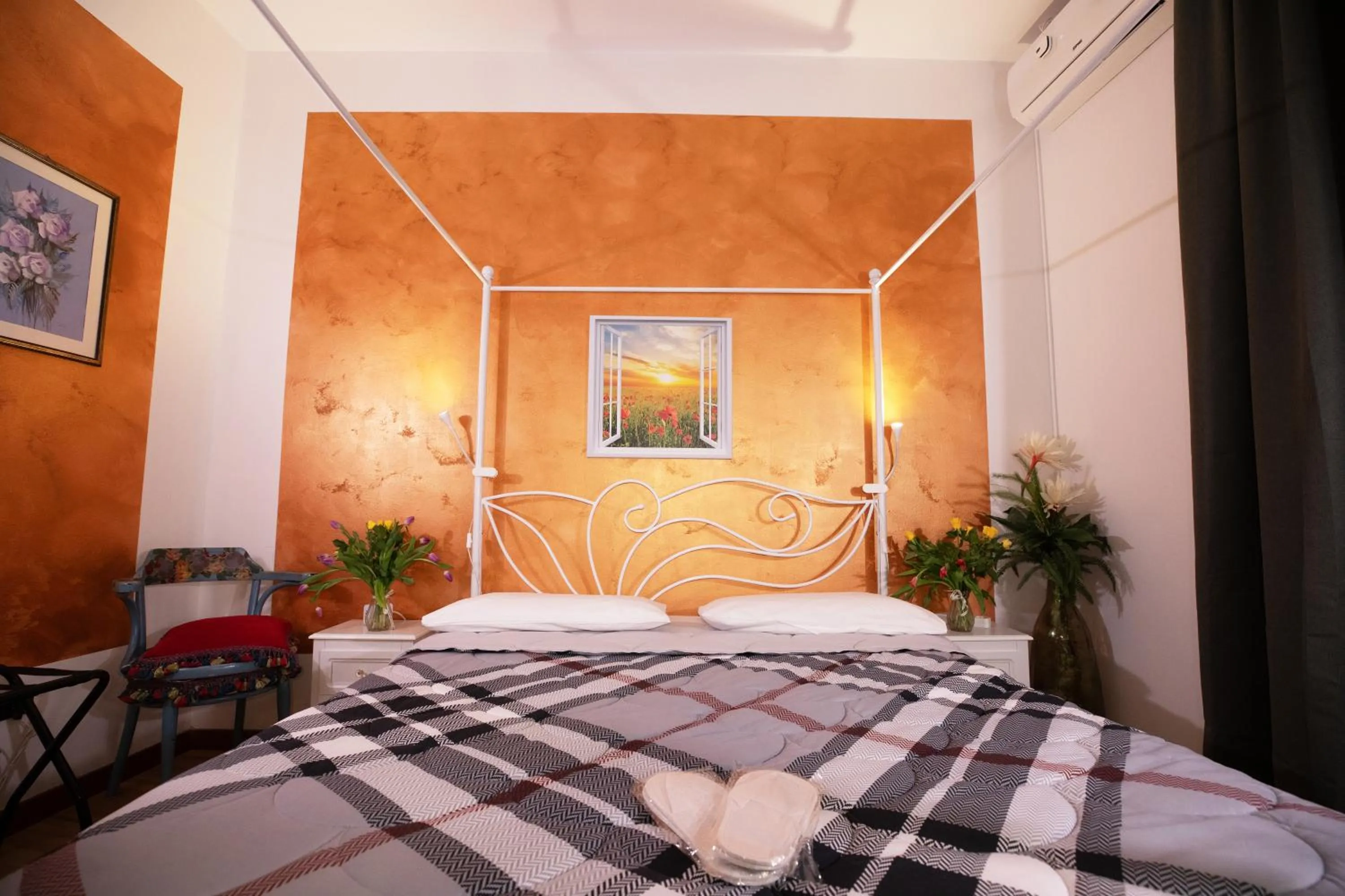 Bedroom, Bed in Like Romeo Suites