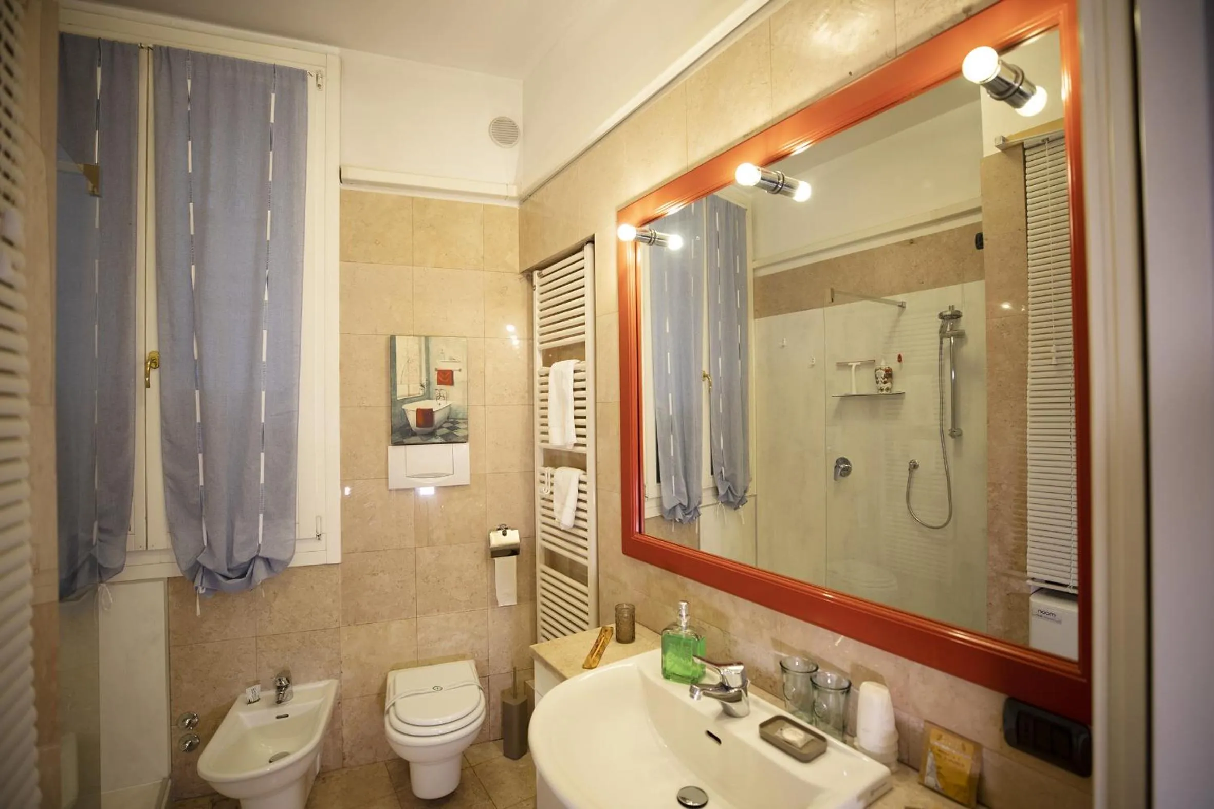 Shower in Like Romeo Suites