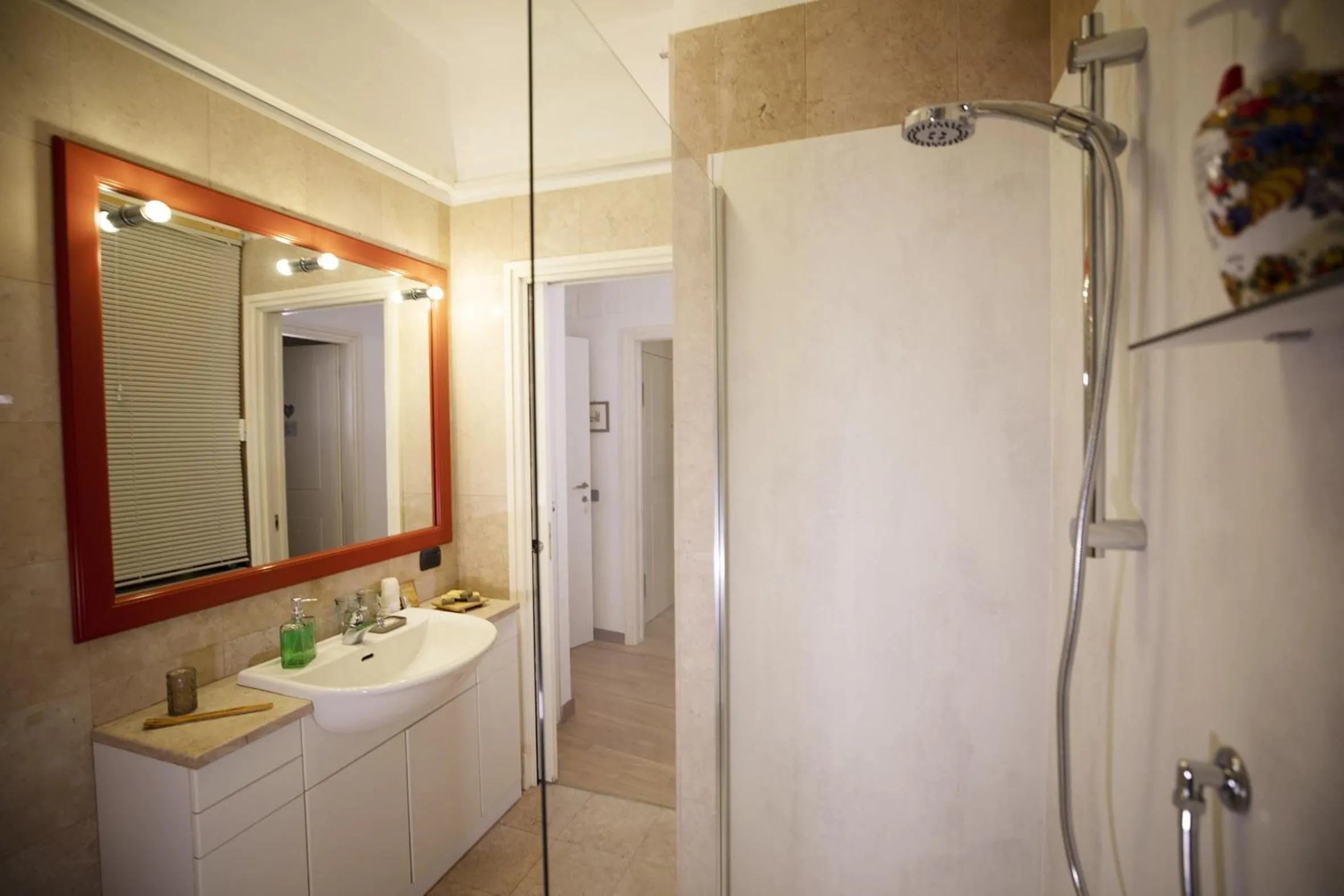 Shower in Like Romeo Suites