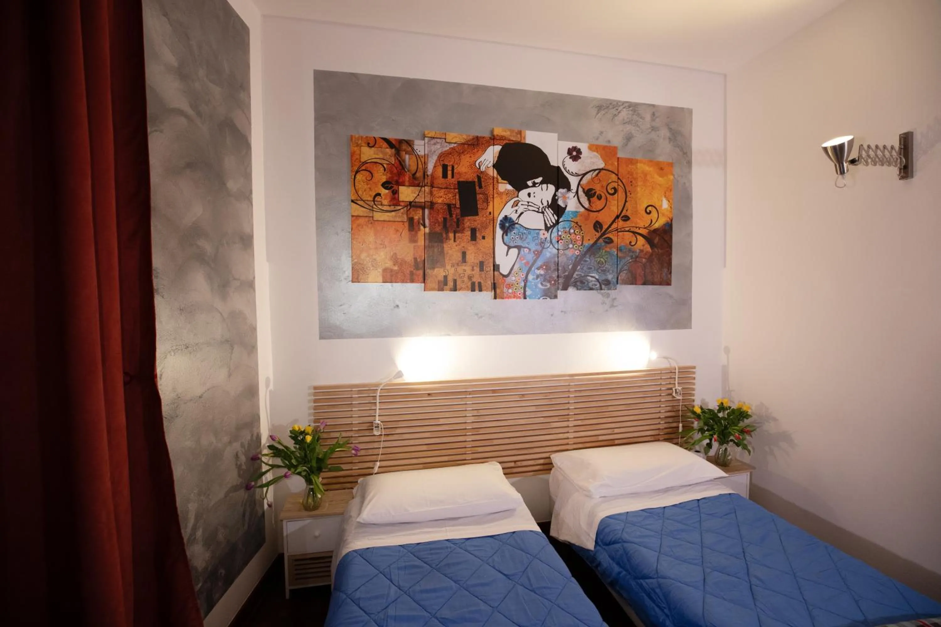 Bedroom, Bed in Like Romeo Suites