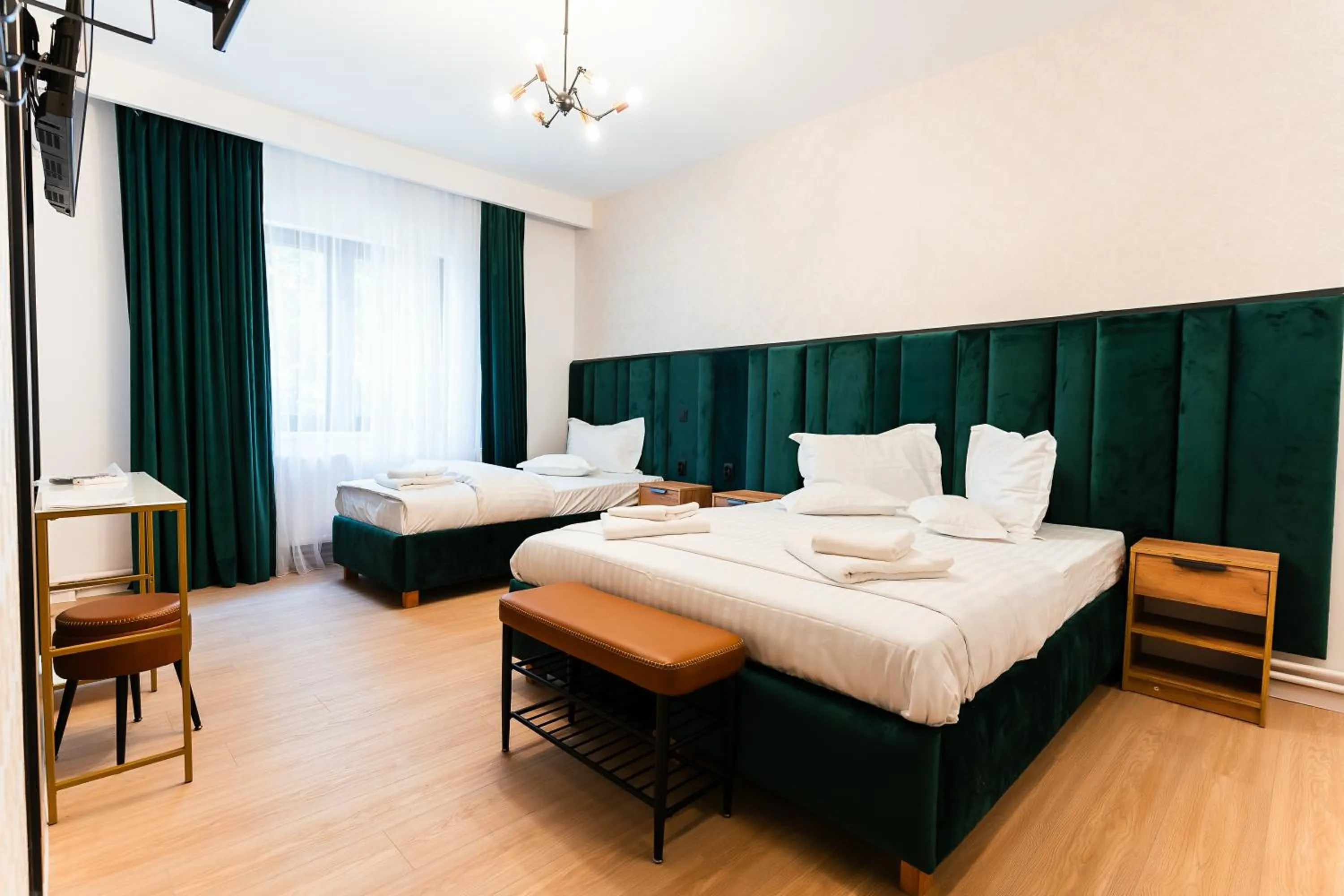 Bed in Central Rooms