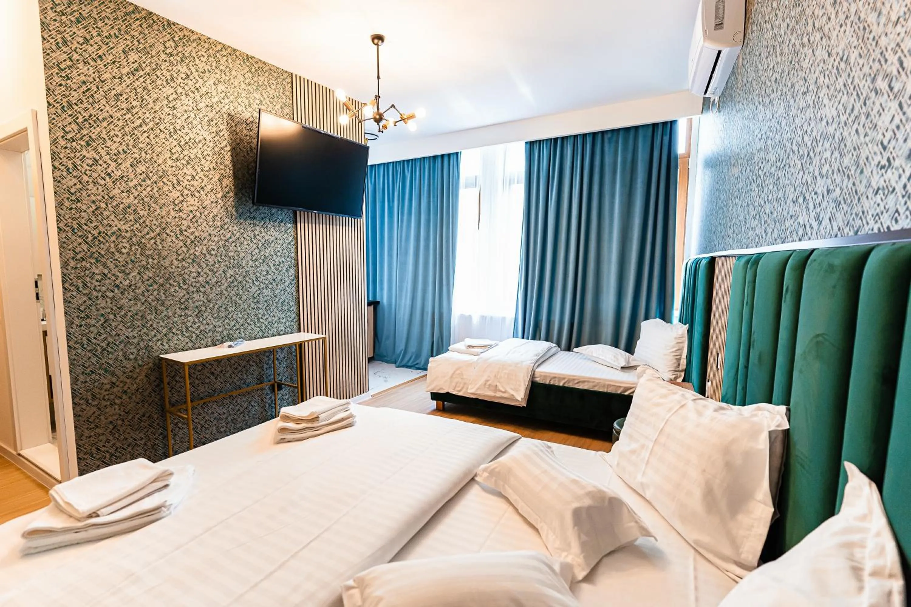 Bed in Central Rooms