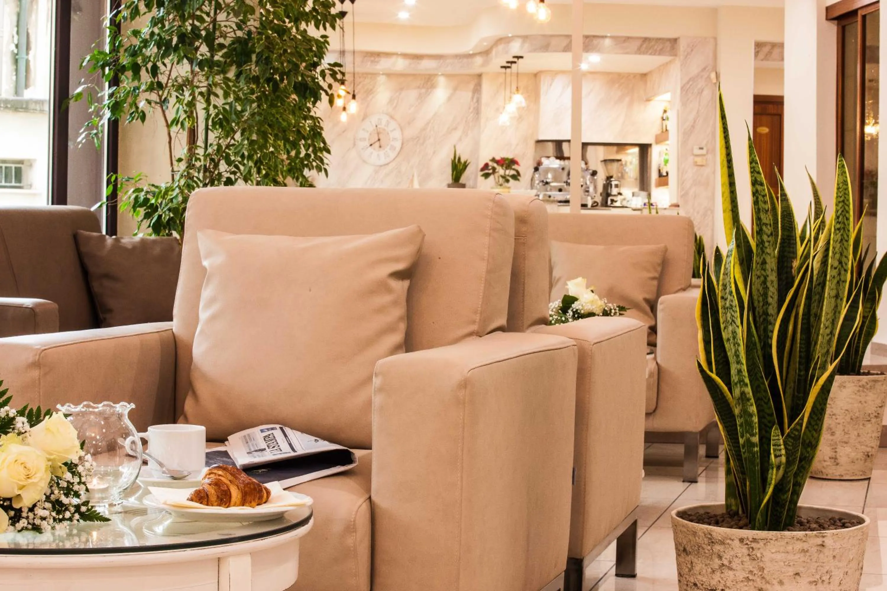 Lobby or reception in Hotel King