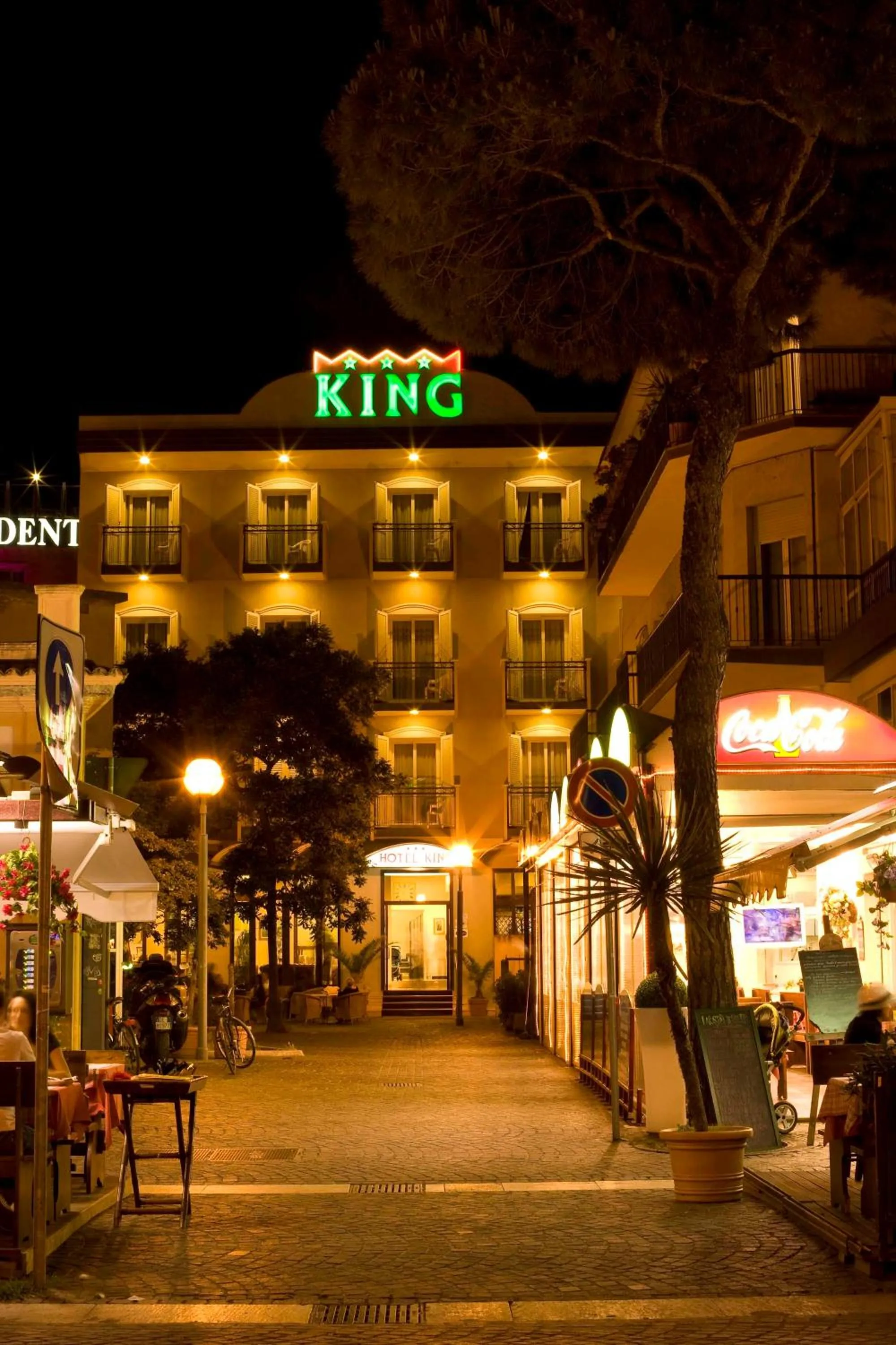 Property logo or sign in Hotel King