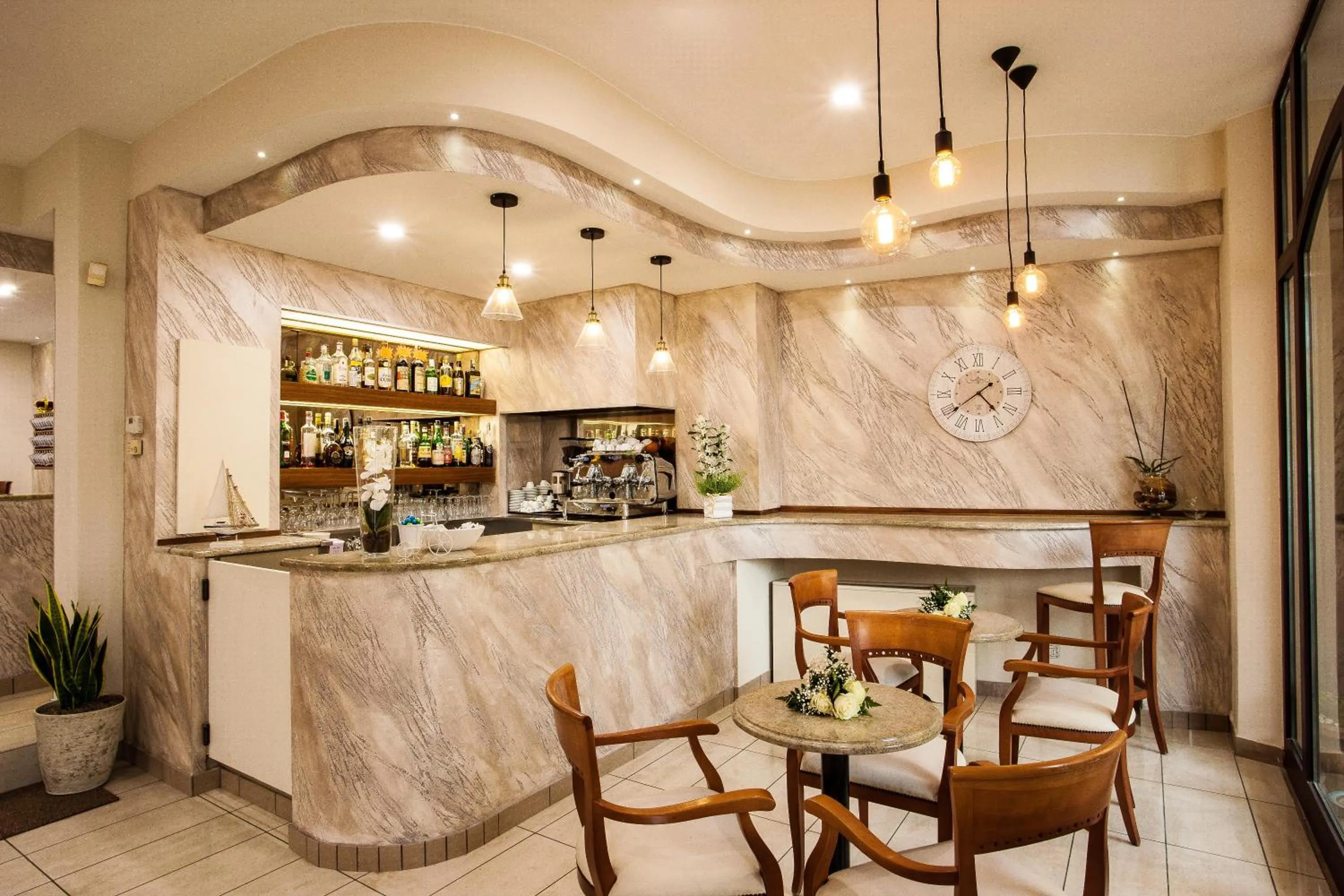 Lounge or bar in Hotel King