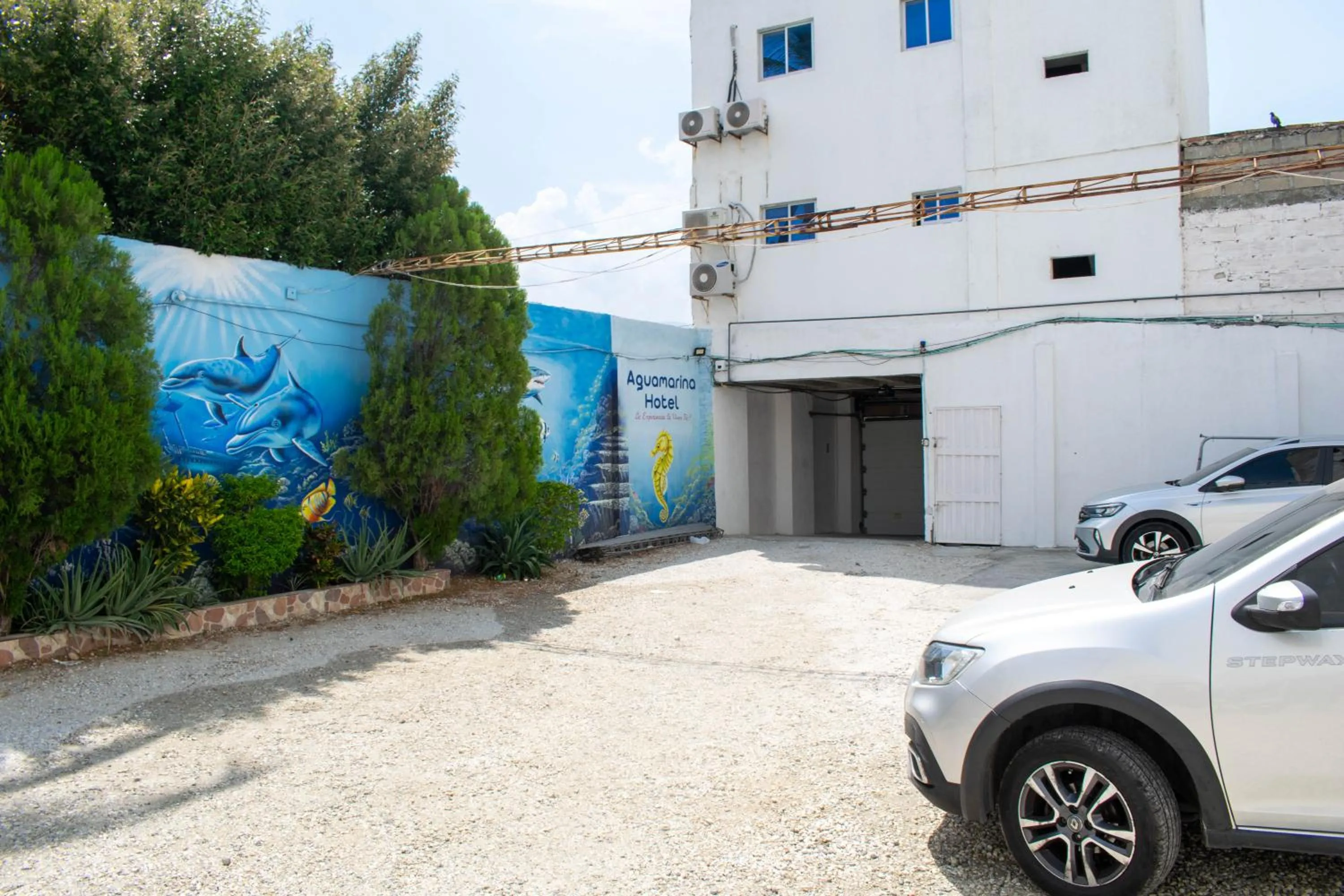 Property building in Hotel Aguamarina