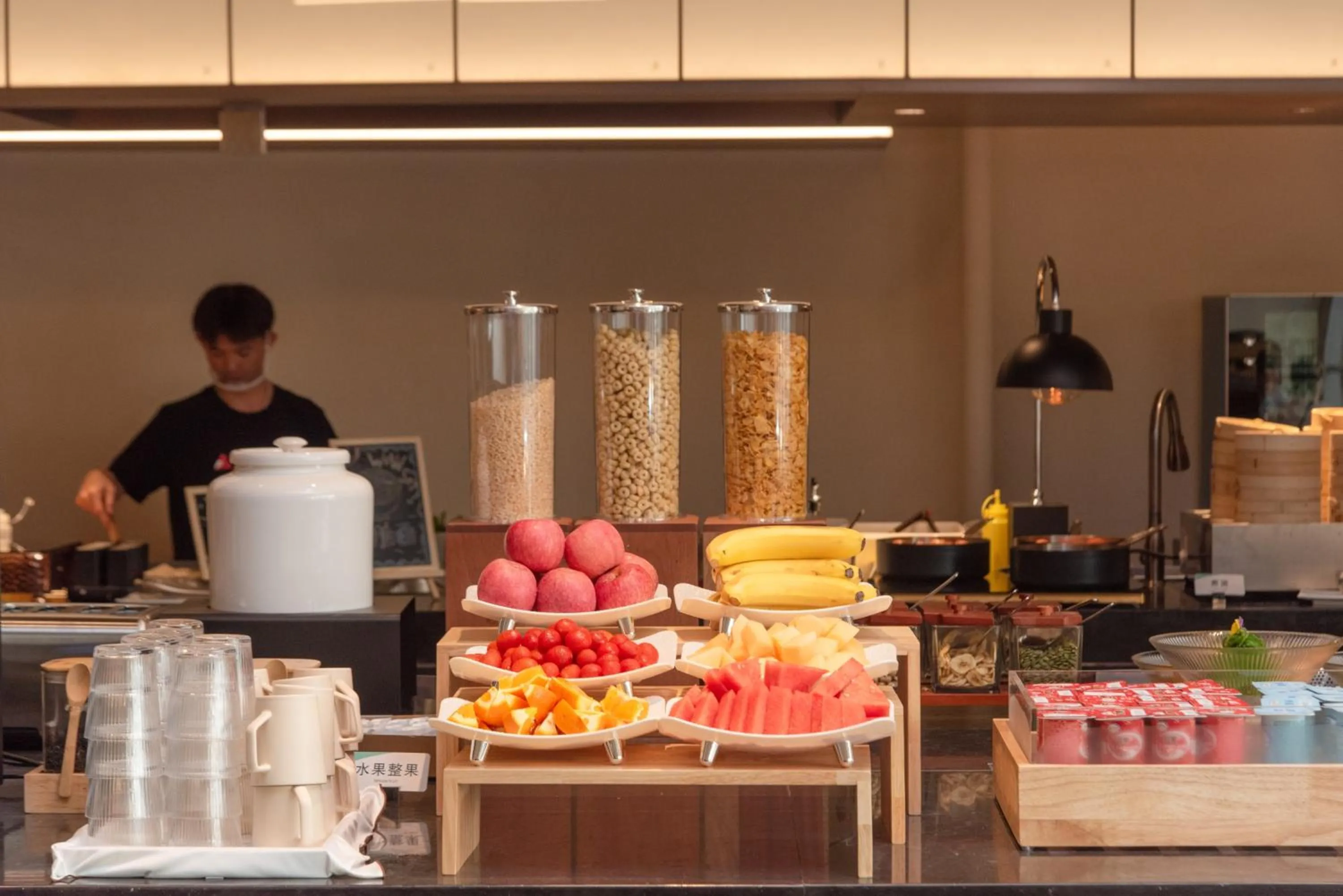 Restaurant/places to eat in Atour S Hotel Shenzhen Nanshan Science and Technology Park Hi-Tech Centre