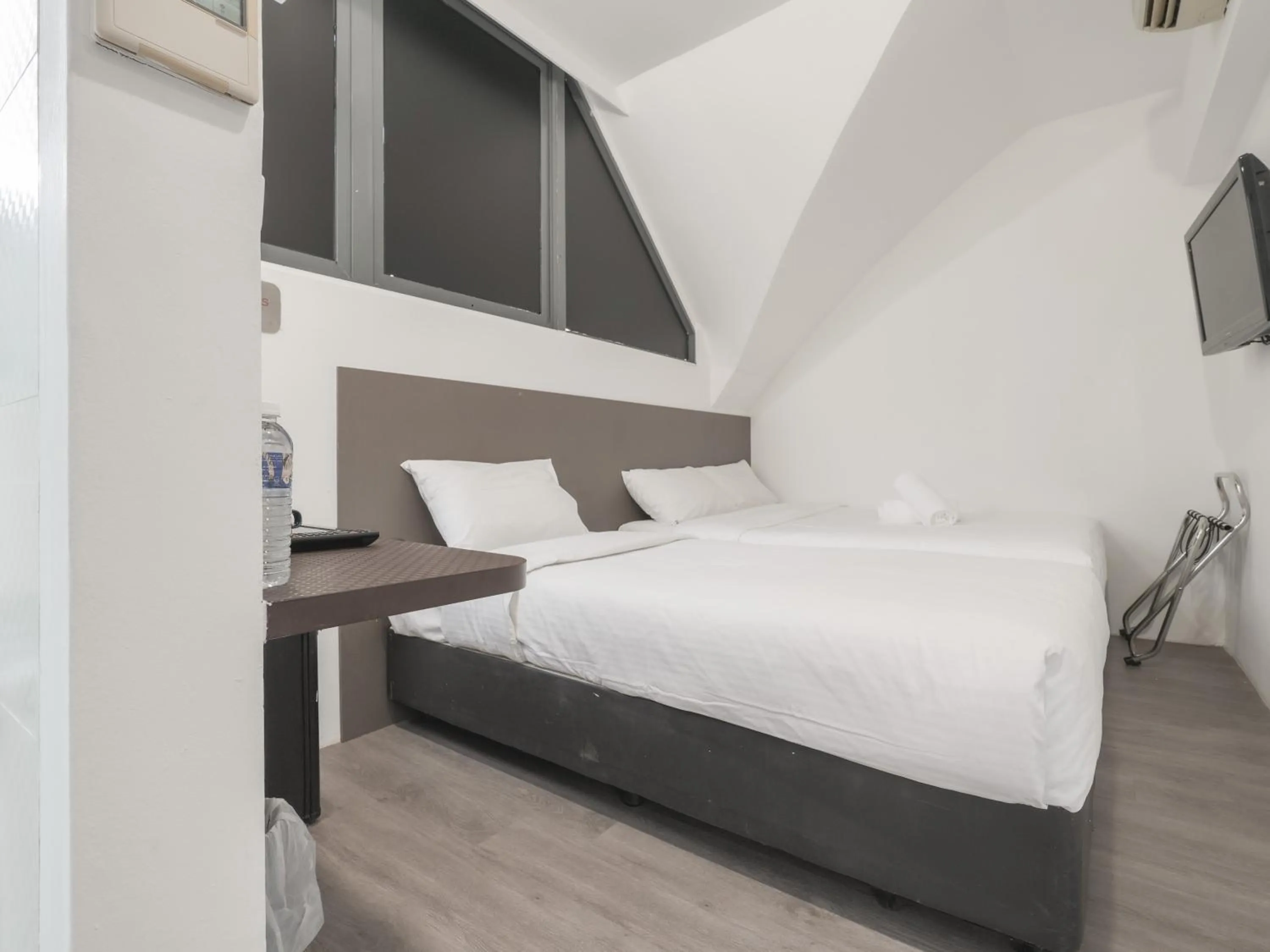 Bed in A Hotel Dickson