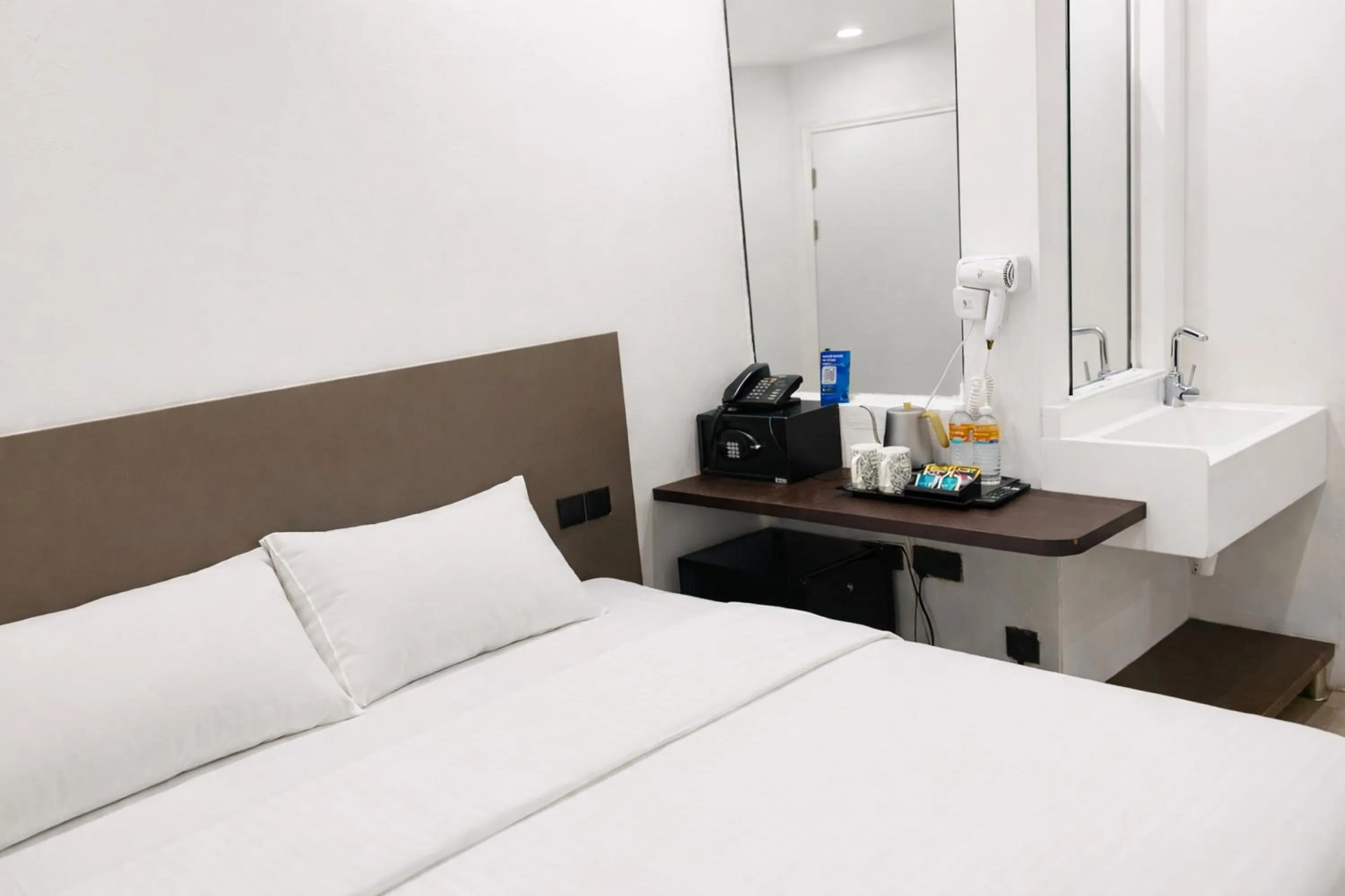 Bed in A Hotel Dickson