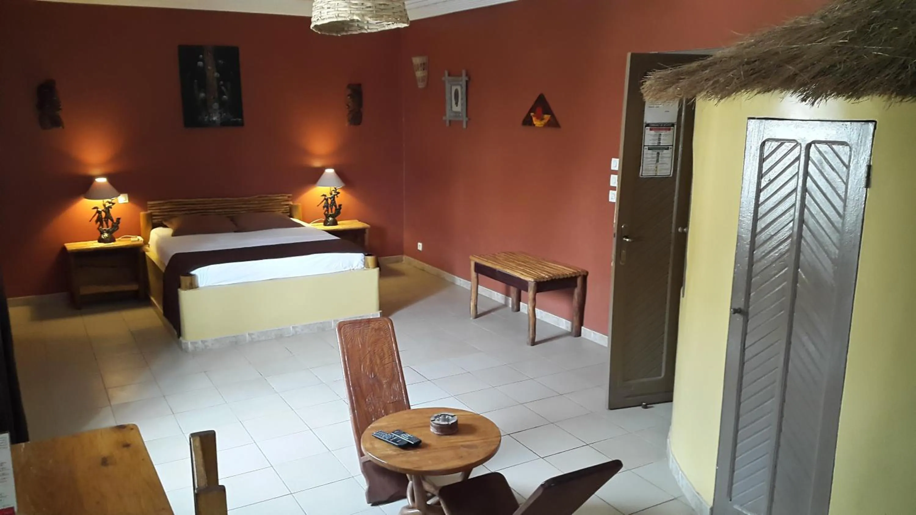 Photo of the whole room, Bed in Maison d'hôtes Opanoramic