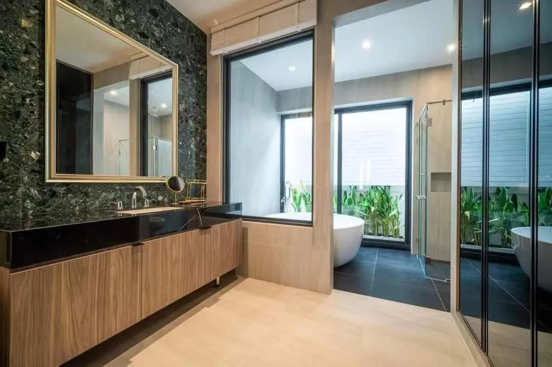 Moon 5-Bedroom Luxury Pool Villa