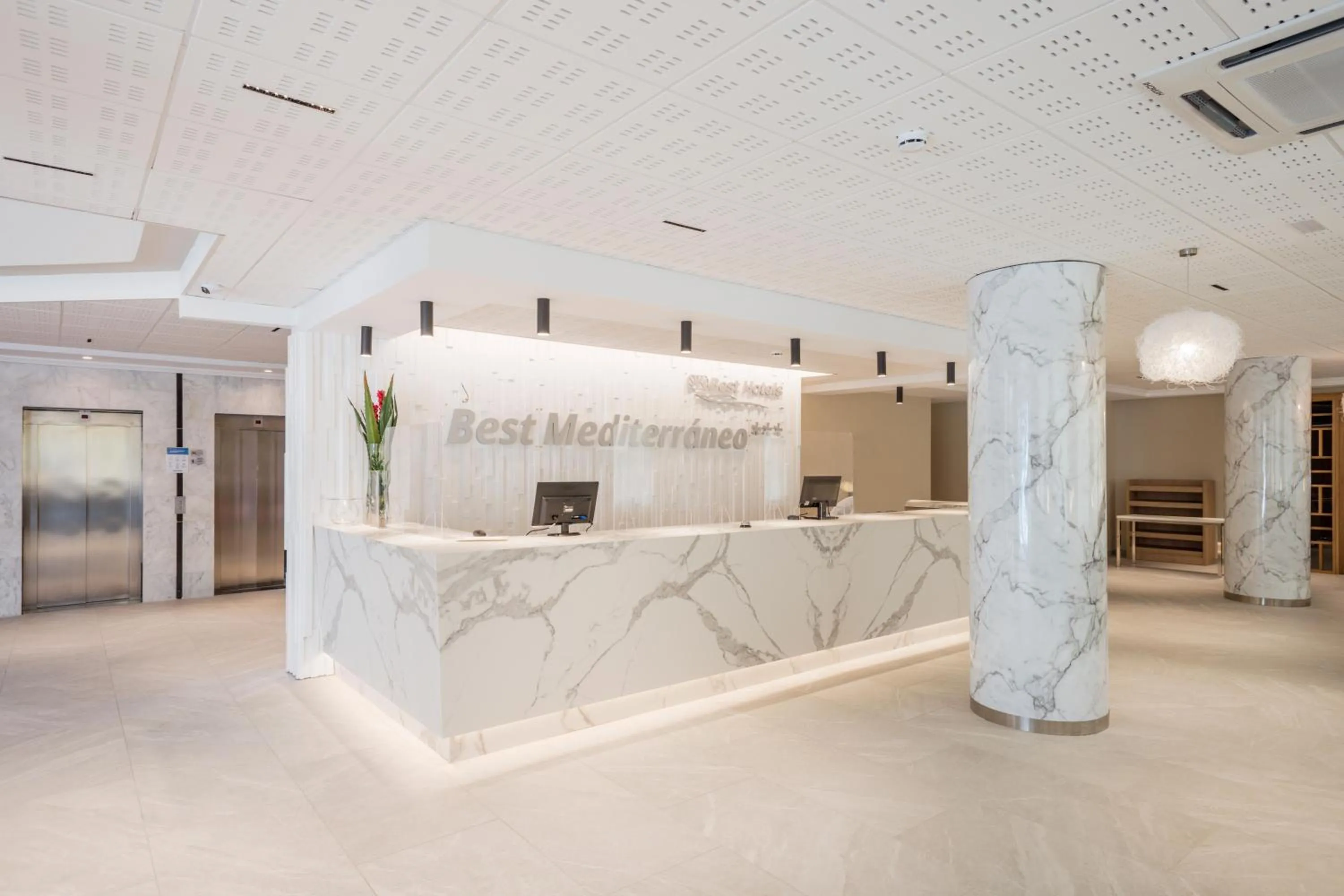 Lobby or reception in Hotel Best Mediterraneo