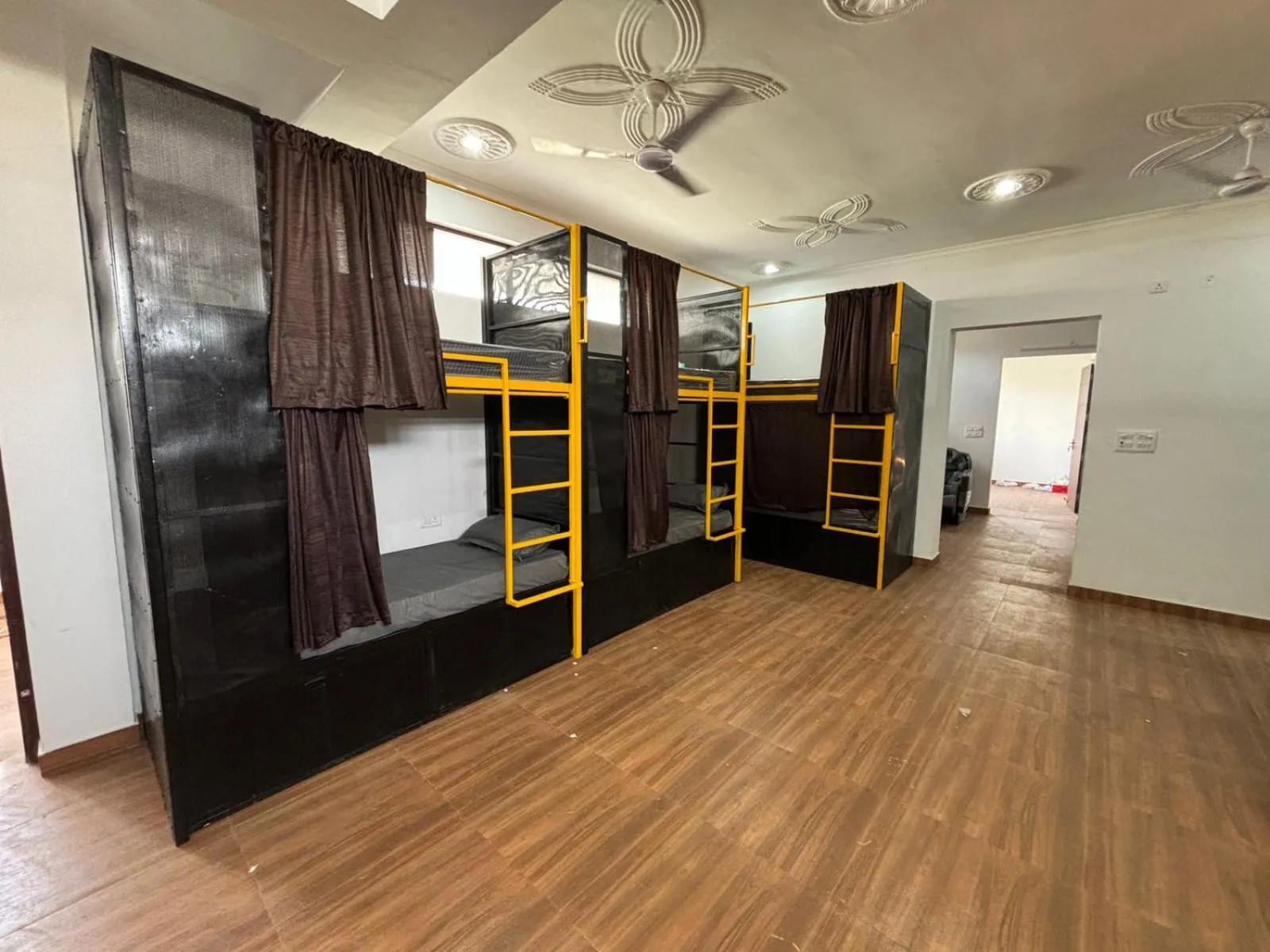 Dorm Hub