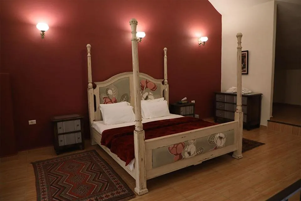 Bed in Deir Al Oumara