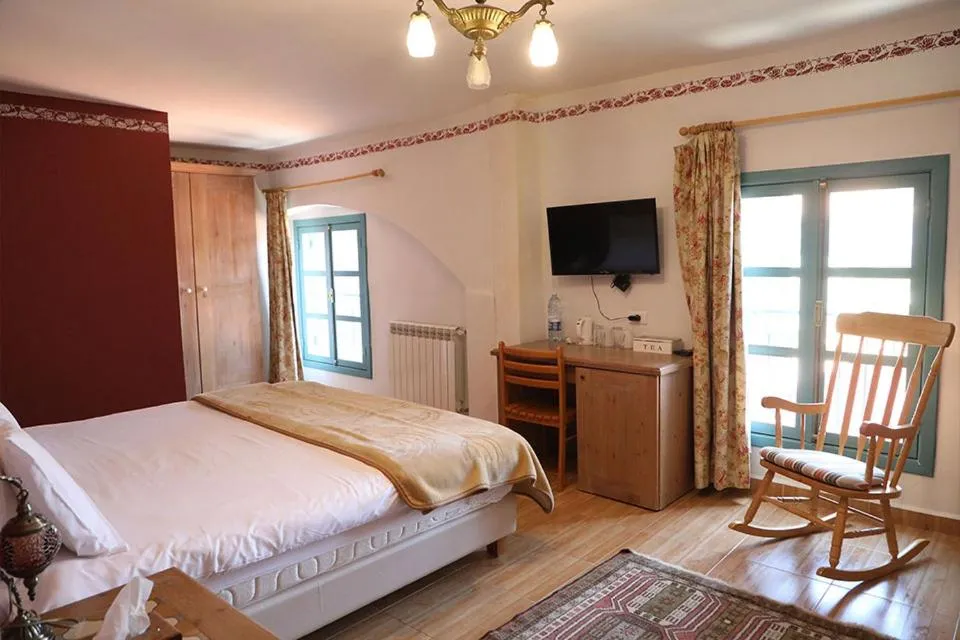 Bed in Deir Al Oumara