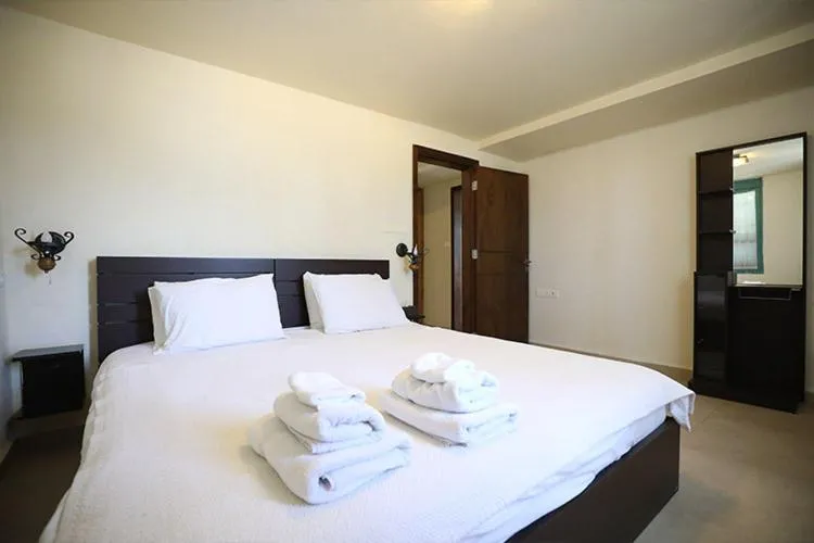 Bed in Deir Al Oumara