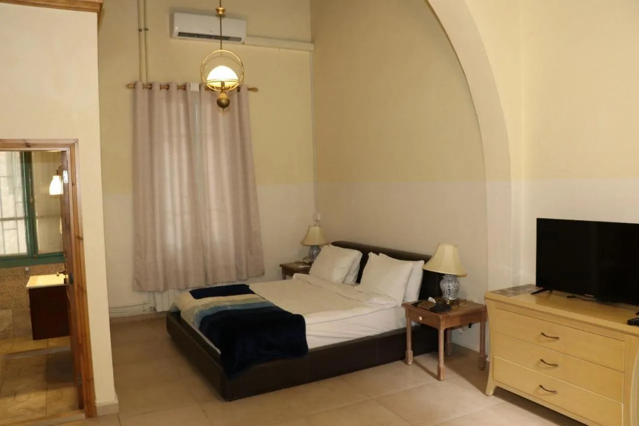 Bed in Deir Al Oumara