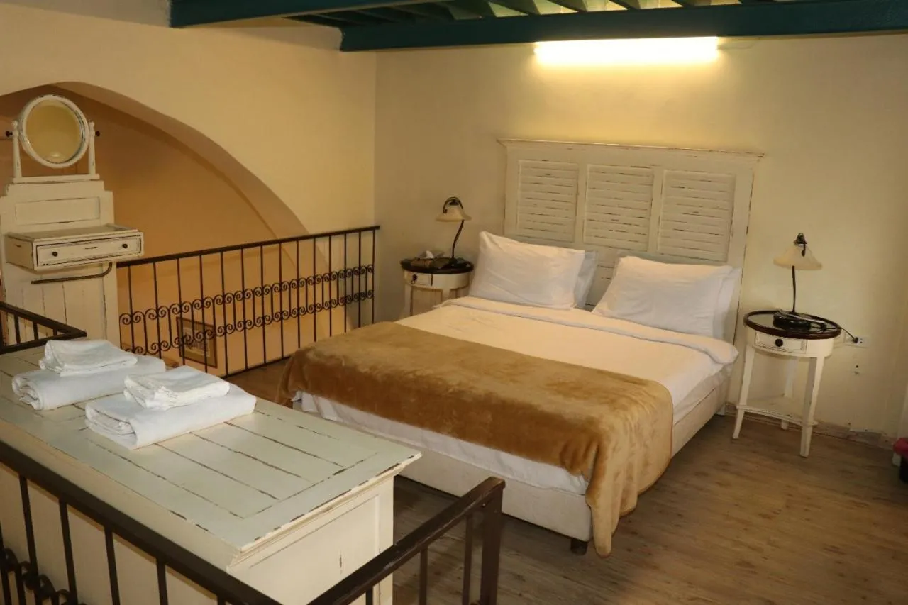 Bed in Deir Al Oumara