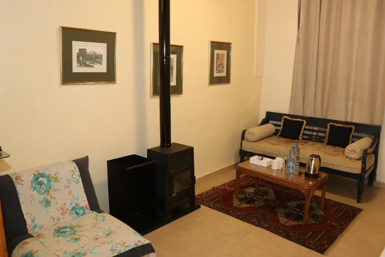 Bed in Deir Al Oumara