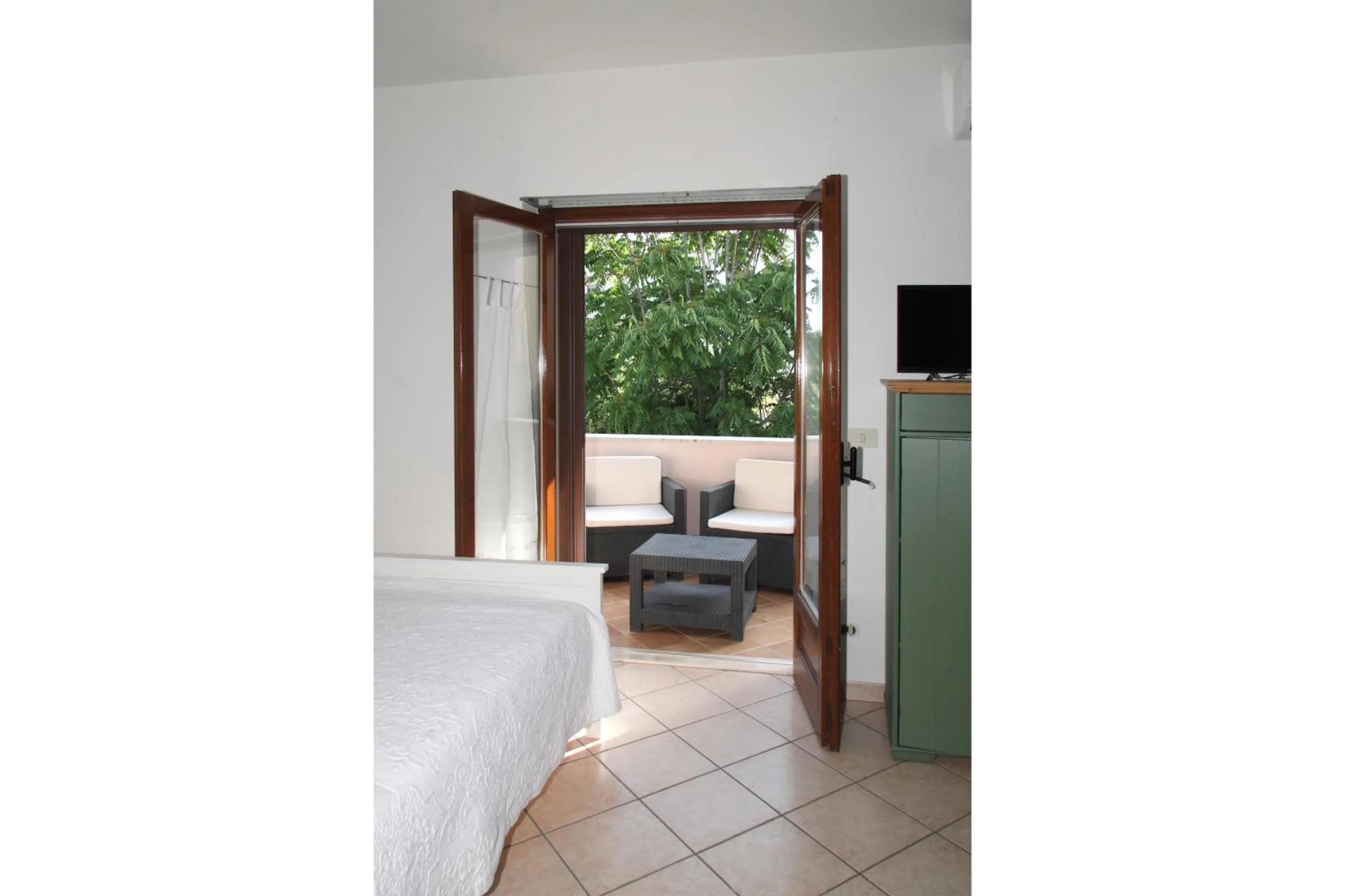 Spring, Bed in B&B Villa Maria Pia