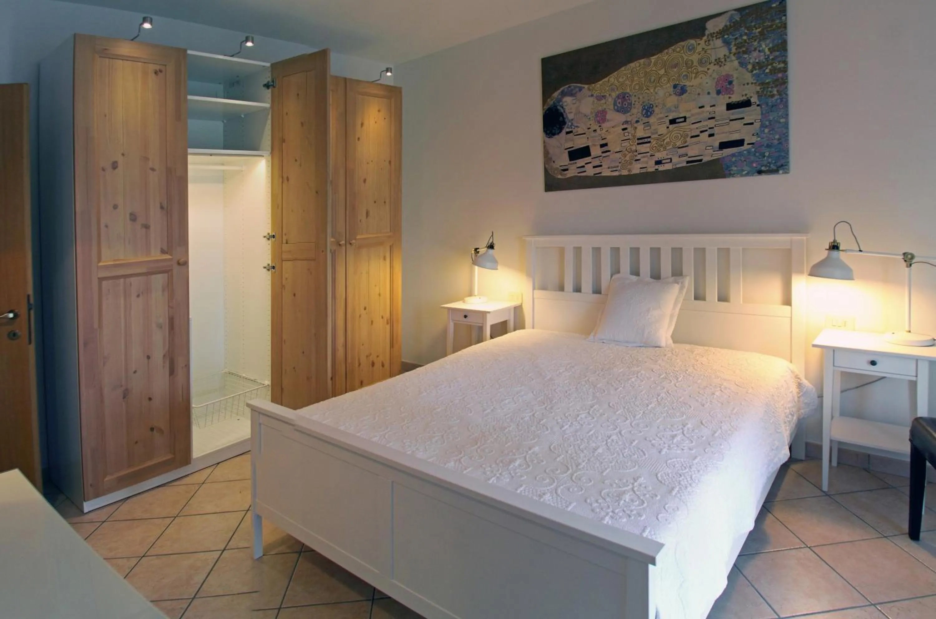 Spring, Bed in B&B Villa Maria Pia