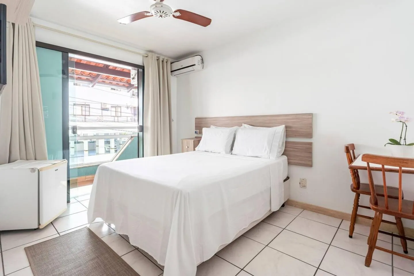 Bedroom, Bed in Pousada Enseada dos Golfinhos