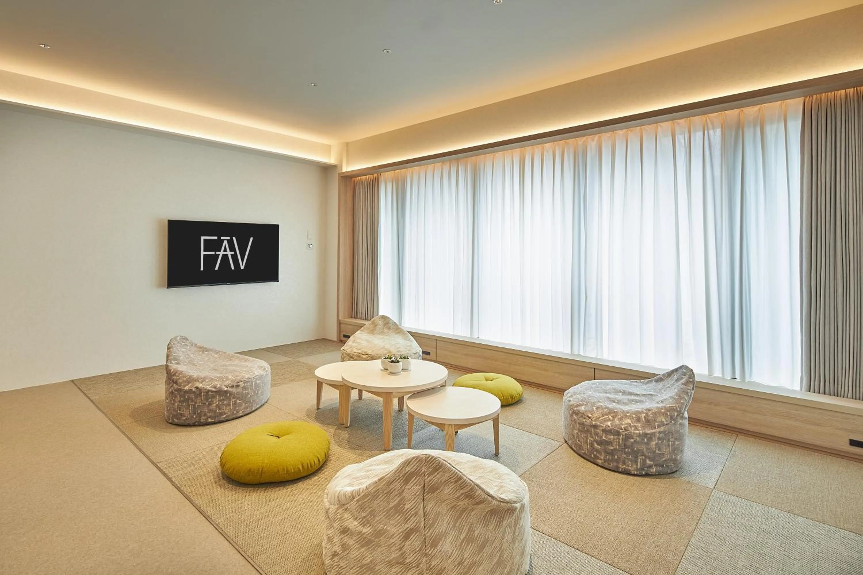 Photo of the whole room in FAV LUX Kagoshima Tenmonkan