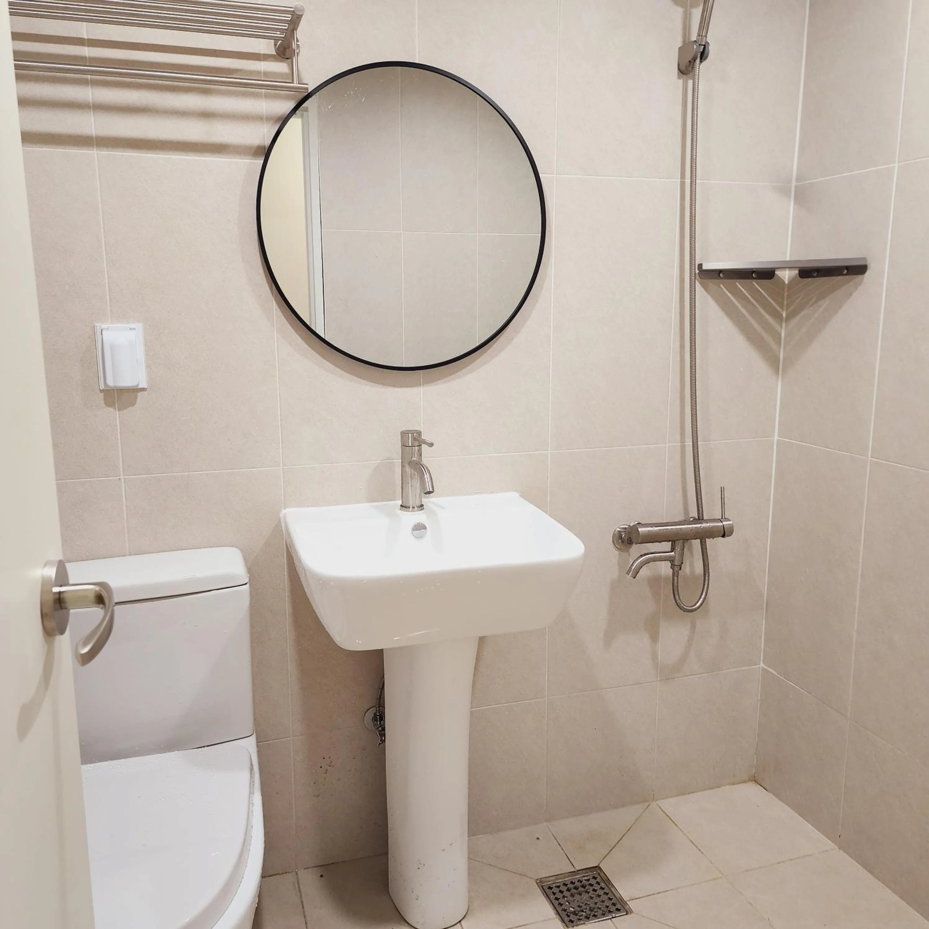 Toilet in Gaga House Chungmu