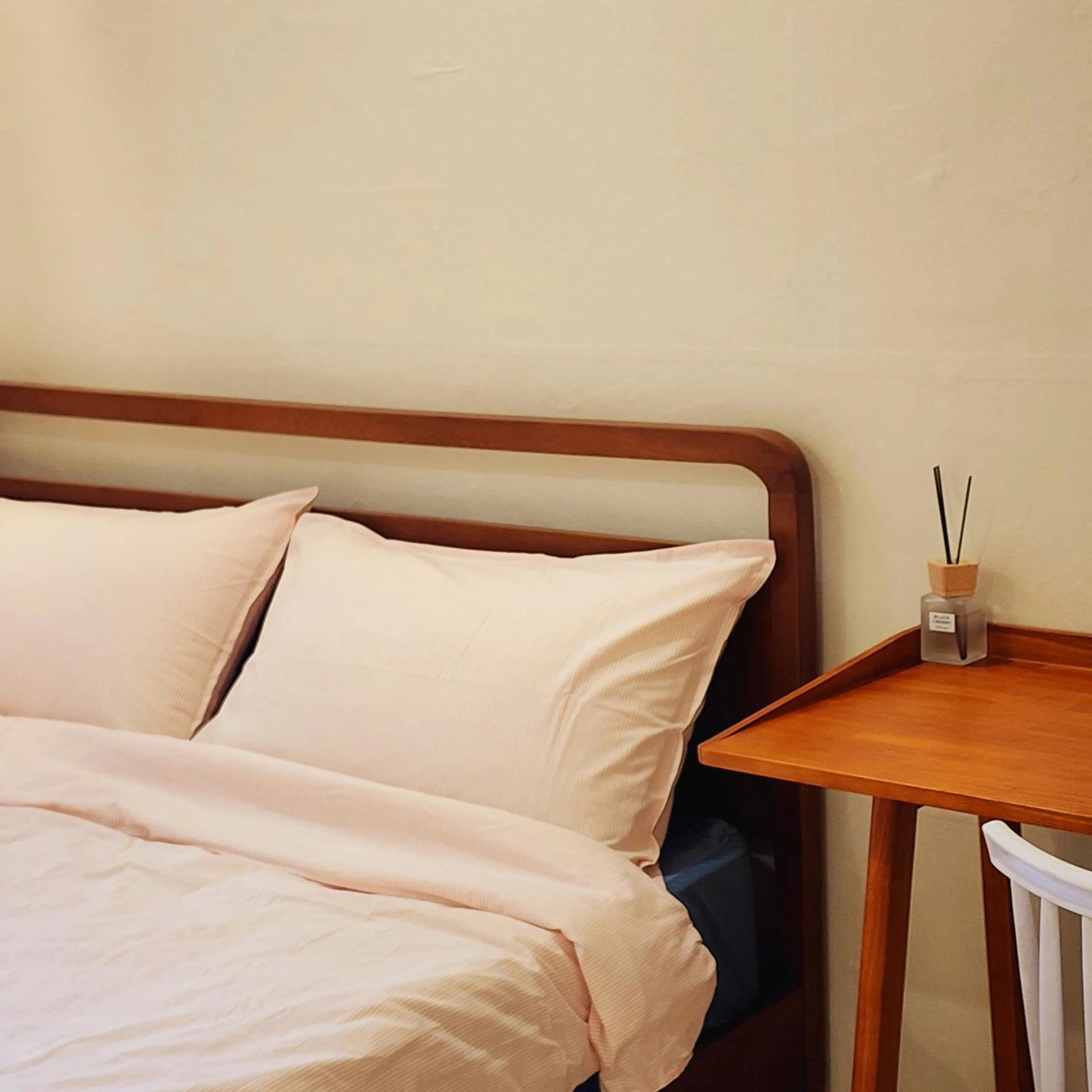 Bed in Gaga House Chungmu