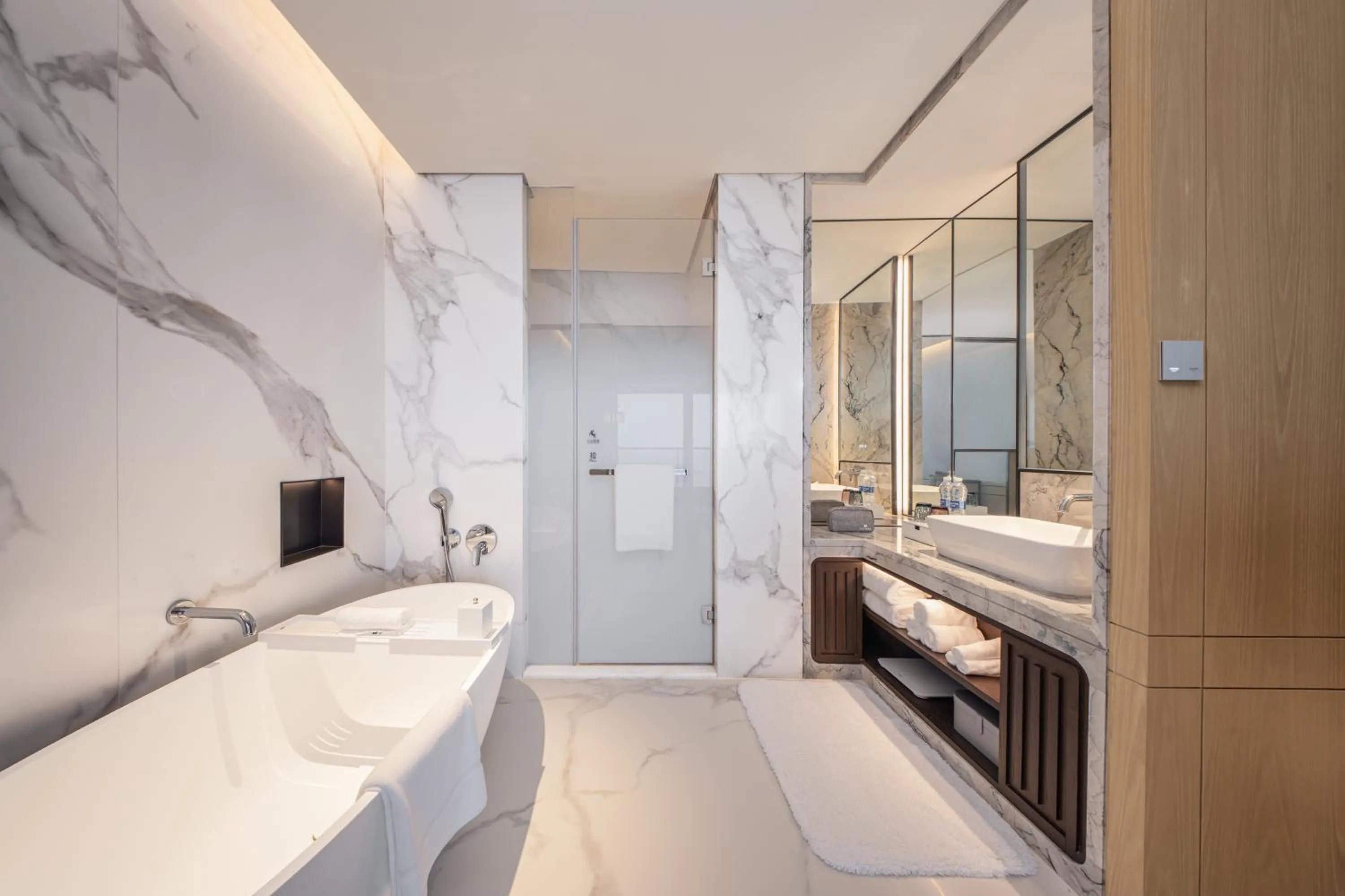 Toilet in Grand Ocean View Hotel Zhuhai