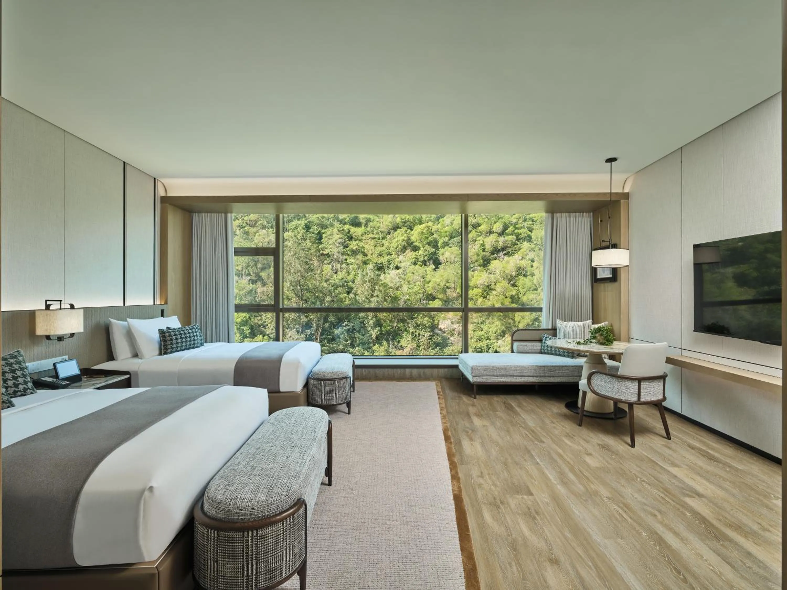 Bedroom, Bed in Grand Ocean View Hotel Zhuhai
