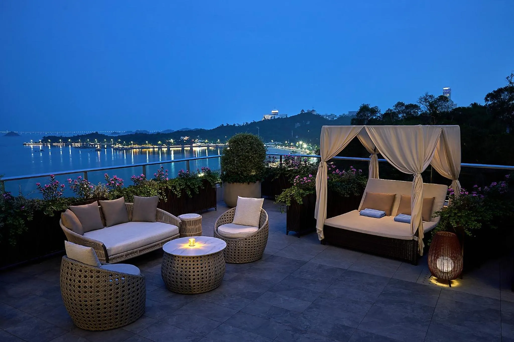 Nearby landmark in Grand Ocean View Hotel Zhuhai