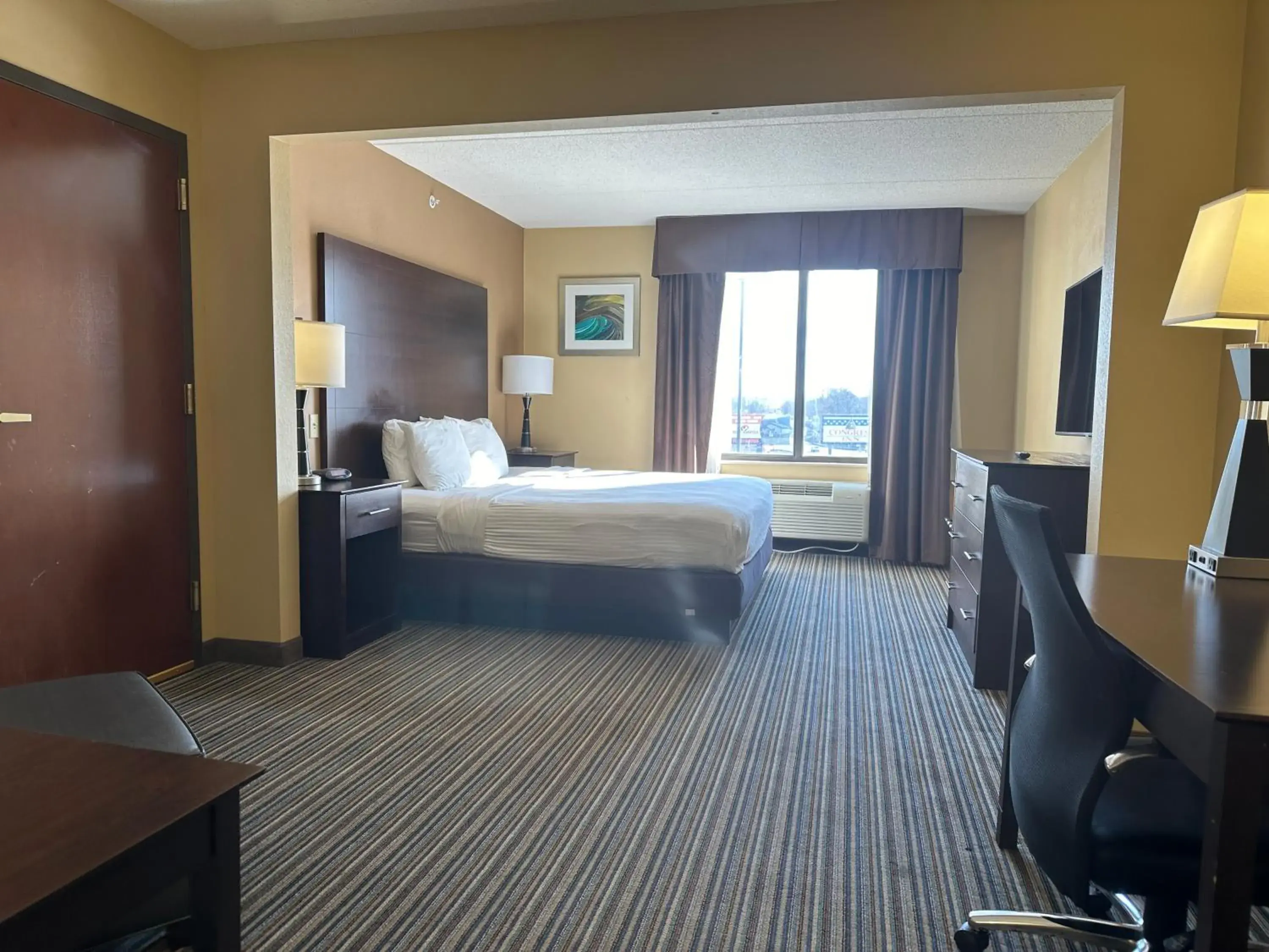 Bed in Wingate by Wyndham Harrisburg Near Hershey Bed in Wingate by Wyndham Harrisburg Near Hershey