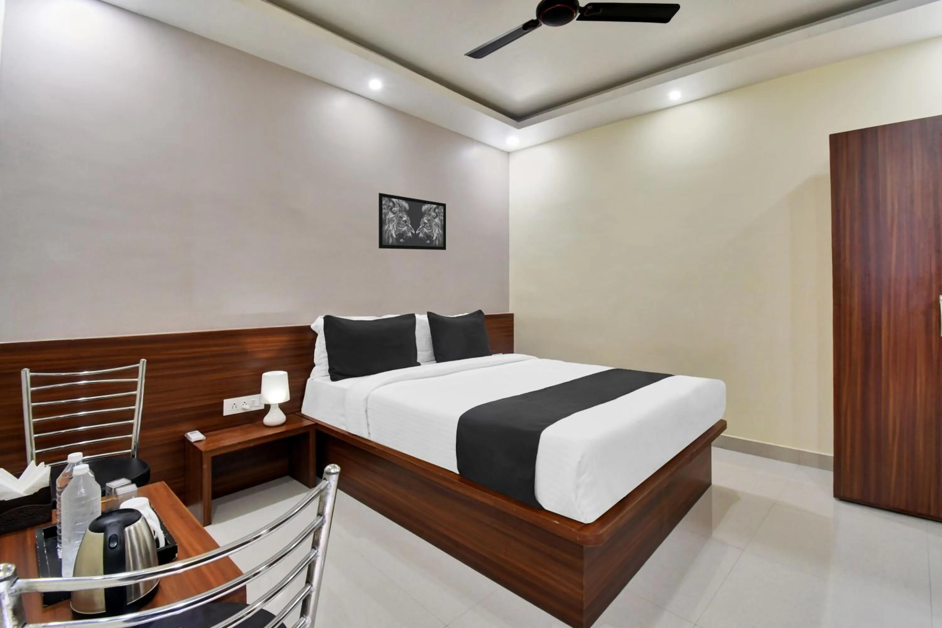 Bedroom in Super Hotel O SK IN