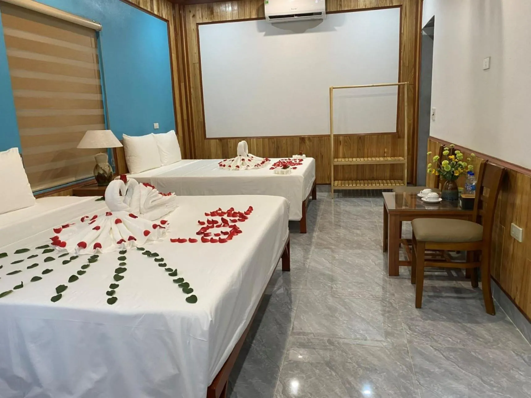 furniture, Bed in Tam Coc Minh Quan Bungalow & Homestay