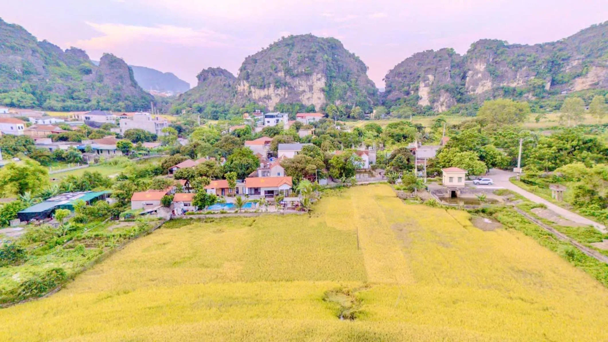 Property building in Tam Coc Minh Quan Bungalow & Homestay