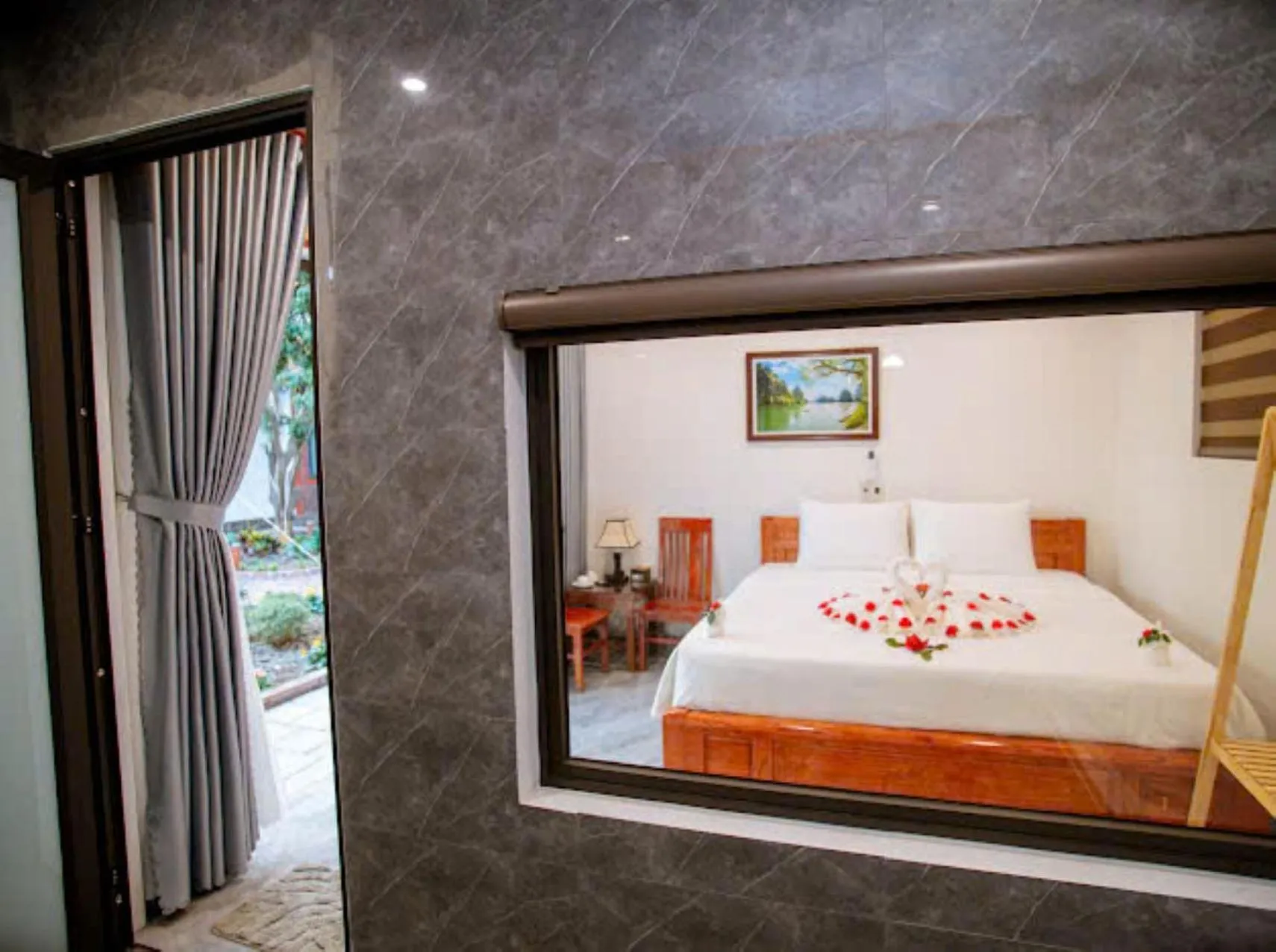 Bedroom, Bed in Tam Coc Minh Quan Bungalow & Homestay