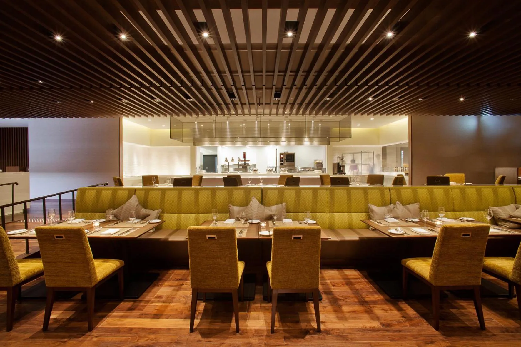 Restaurant/places to eat in Nippondaira Hotel