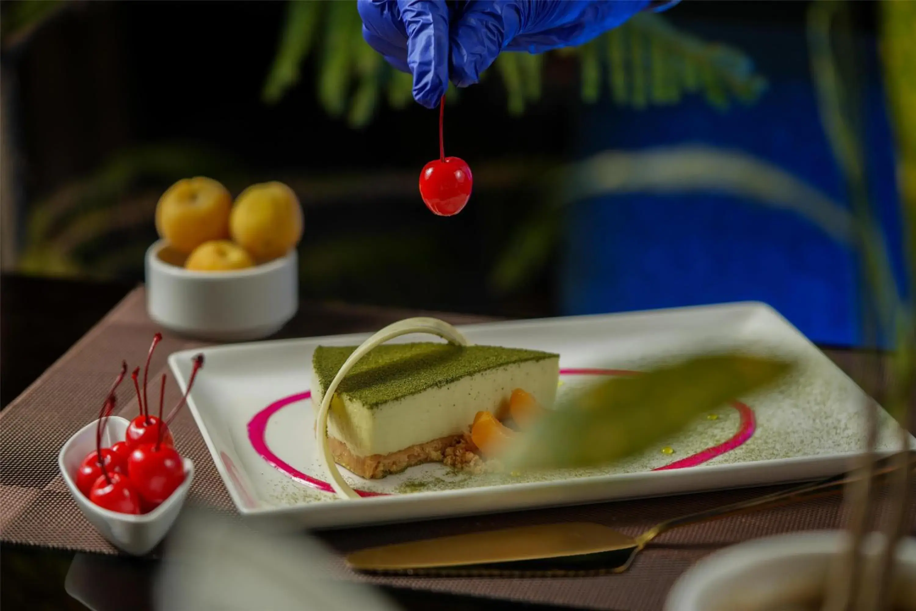 Food and drinks in Radisson Hotel Vrindavan Food and drinks in Radisson Hotel Vrindavan